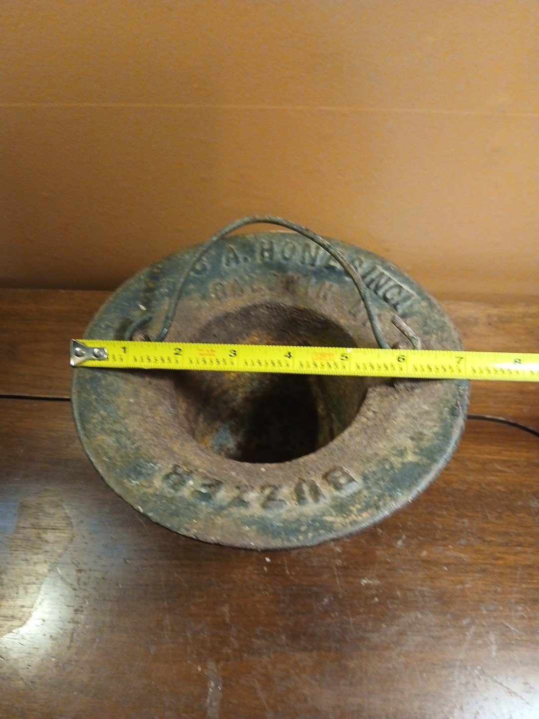Antique C. A. HONES INC. CAST IRON BUZZER SMELTING POT BALDWIN NY