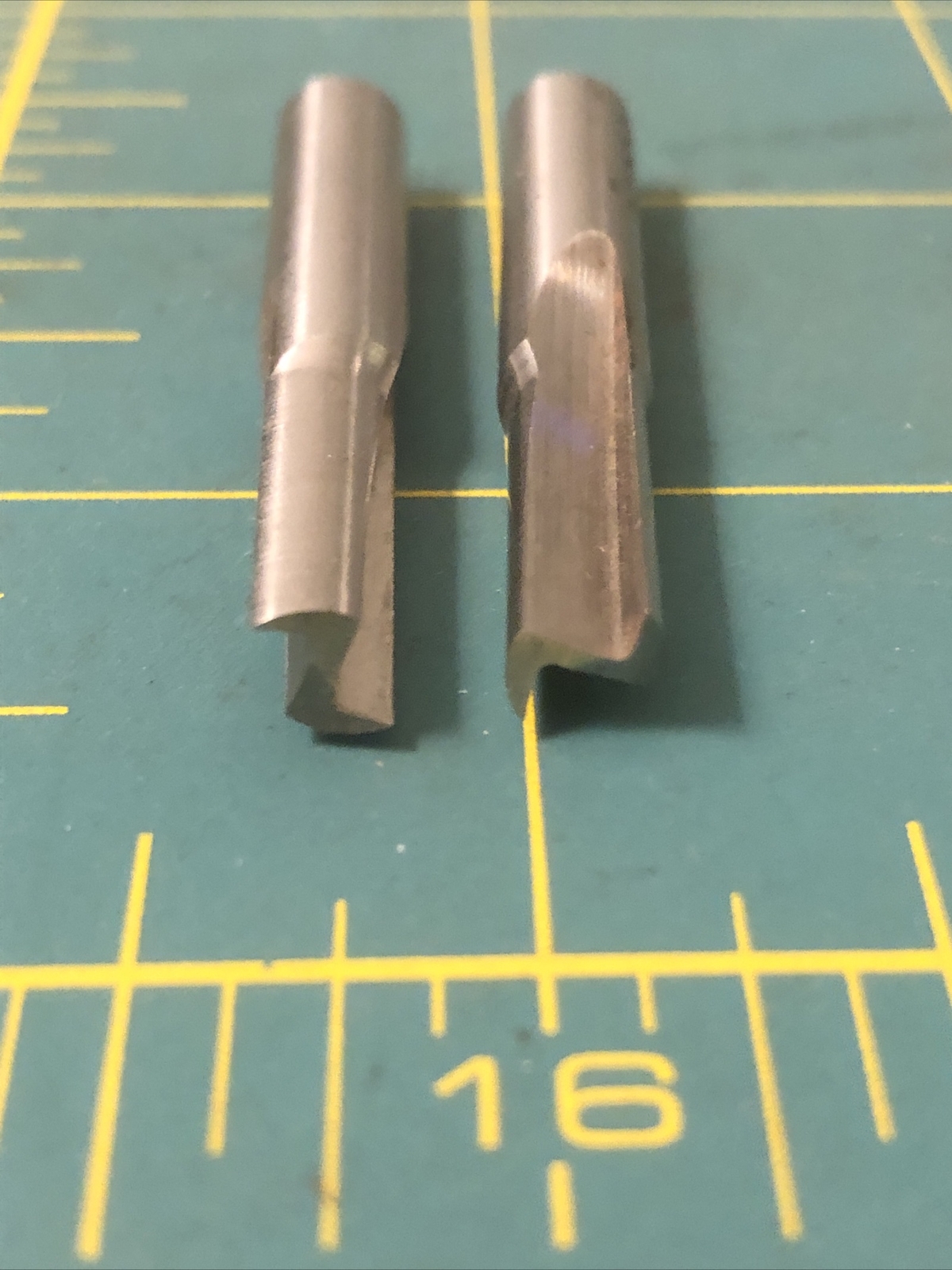 2 Stanley 85096 1/4” Straight Bit Two Flutes High Speed Steel New Bern NC USA