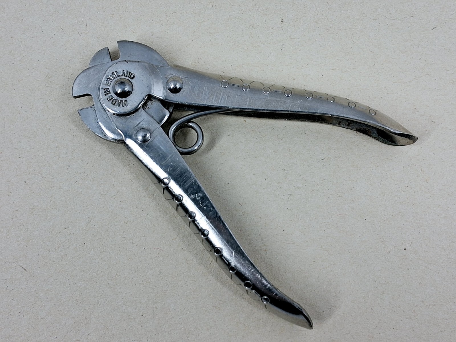 Vintage Glass Piegel 4” Wire Cutters made in England