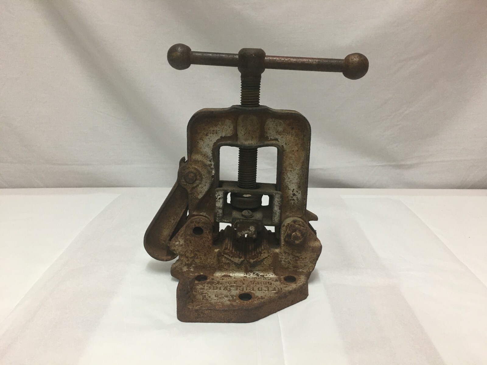 Pipe Vise Bender Reed V18E Manufacturing Erie PA No. 0 ANTIQUE BARN FRESH RARE