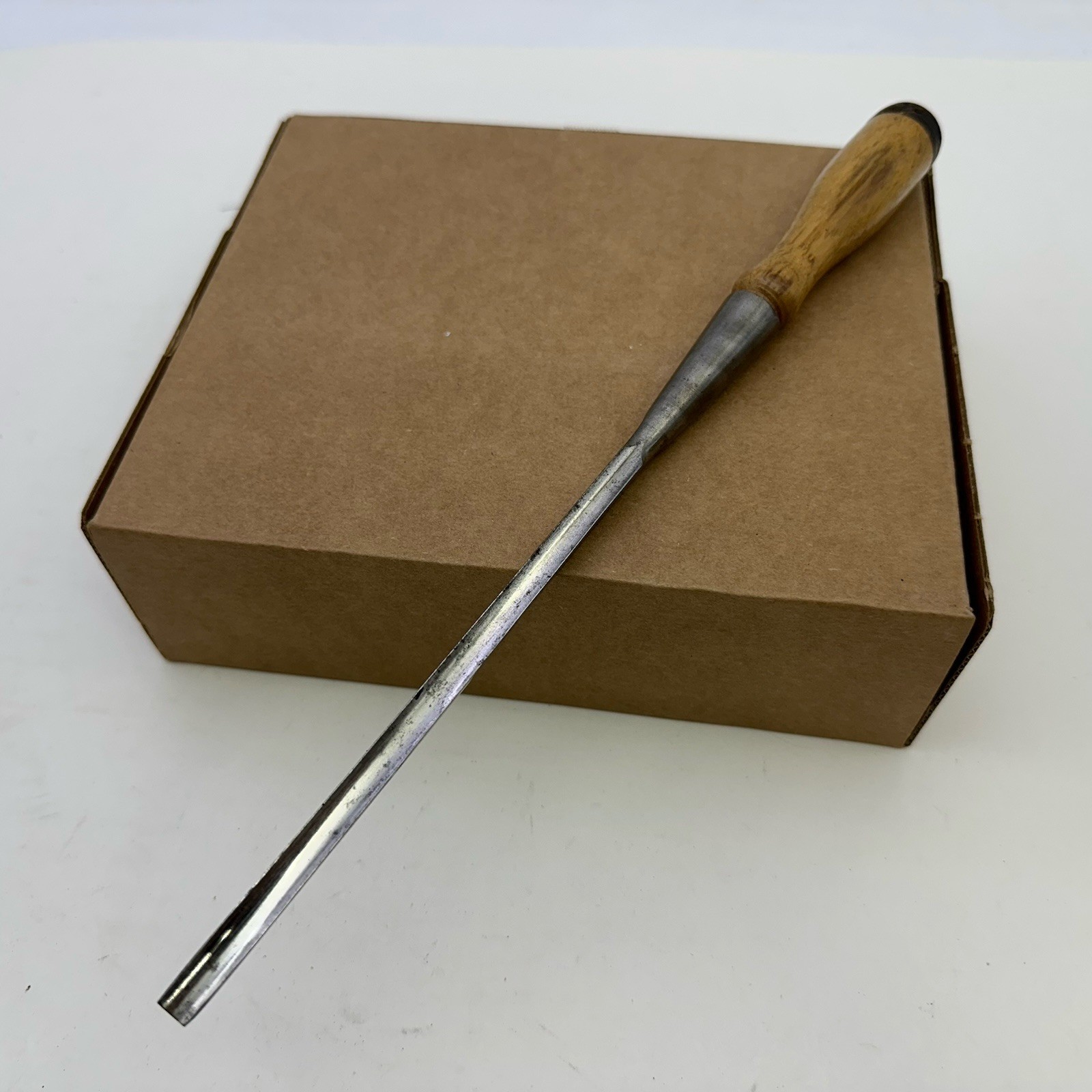 Vintage The James Swan Co. 1/4” Out-cannel Gouge Wood Socket Chisel Tool CLEAN