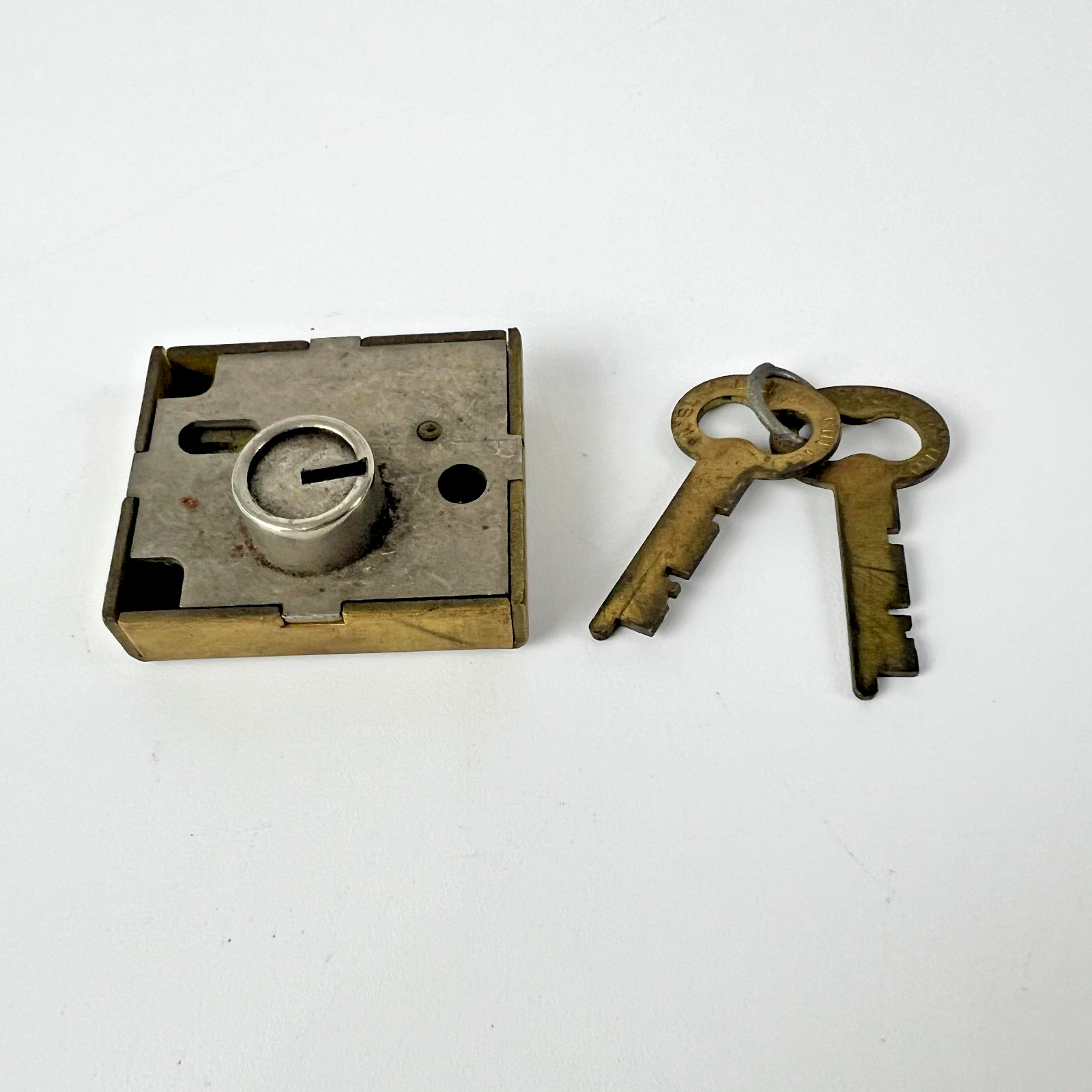 Mosler P904 Single Nose Lock With 2 Keys Safe Deposit Box Brass Steel Vintage