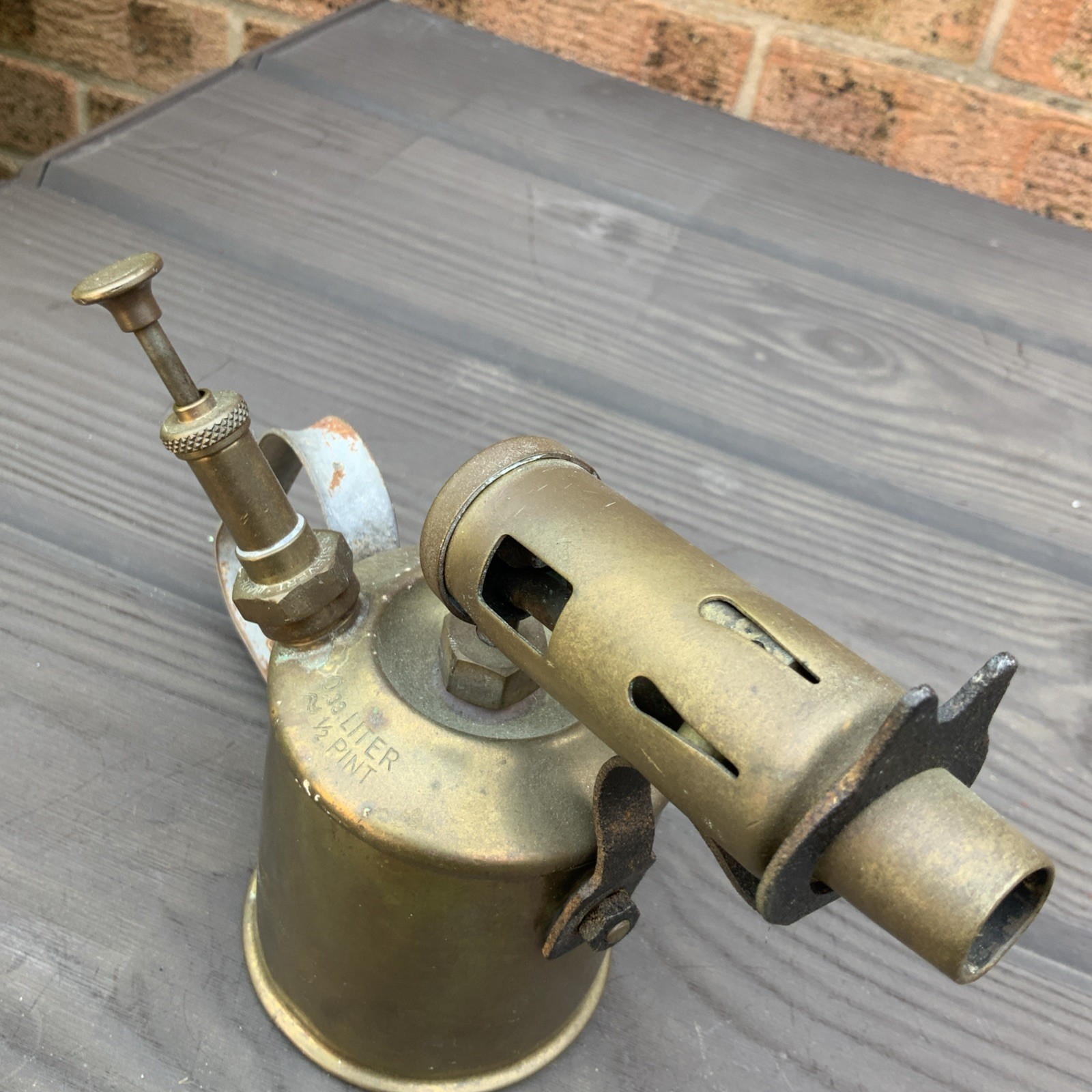 Genuine Sievert 538 1/2 Pint Brass blow Lamp