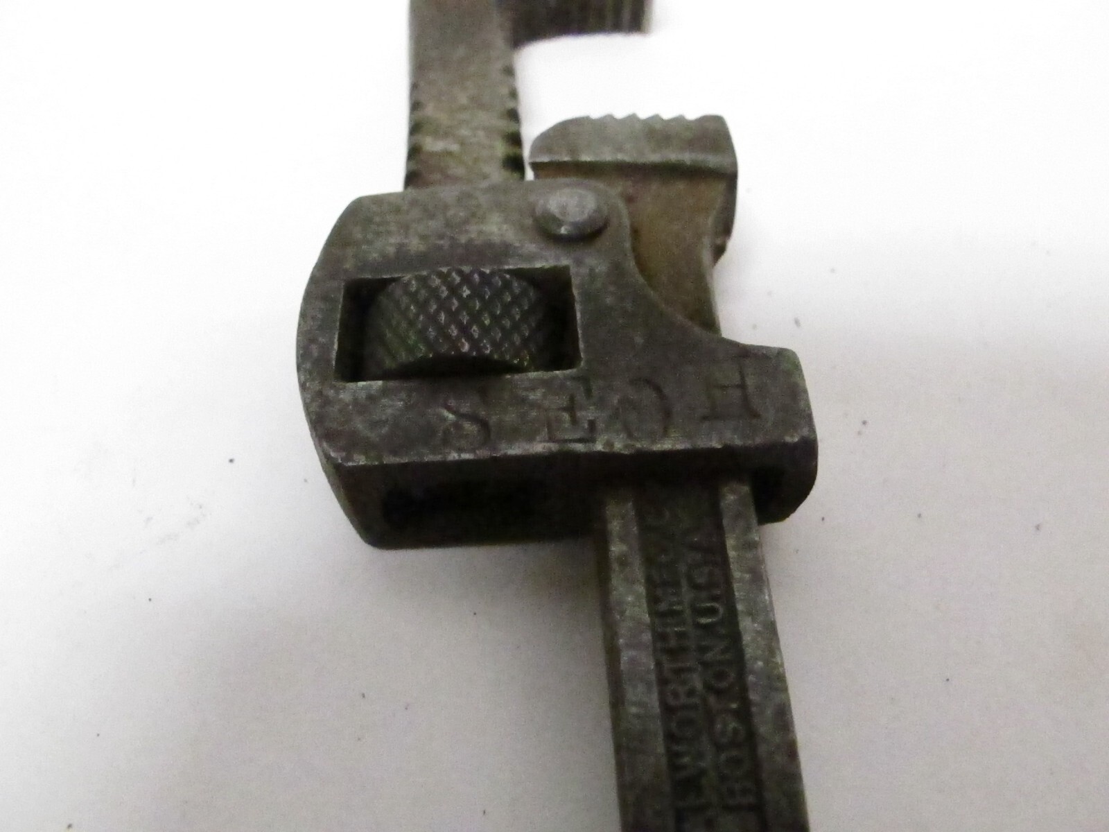 Antique 7″ STILLSON Pipe Wrench w/Wooden Handle~WALWORTH Mfg Co. Boston U.S.A.