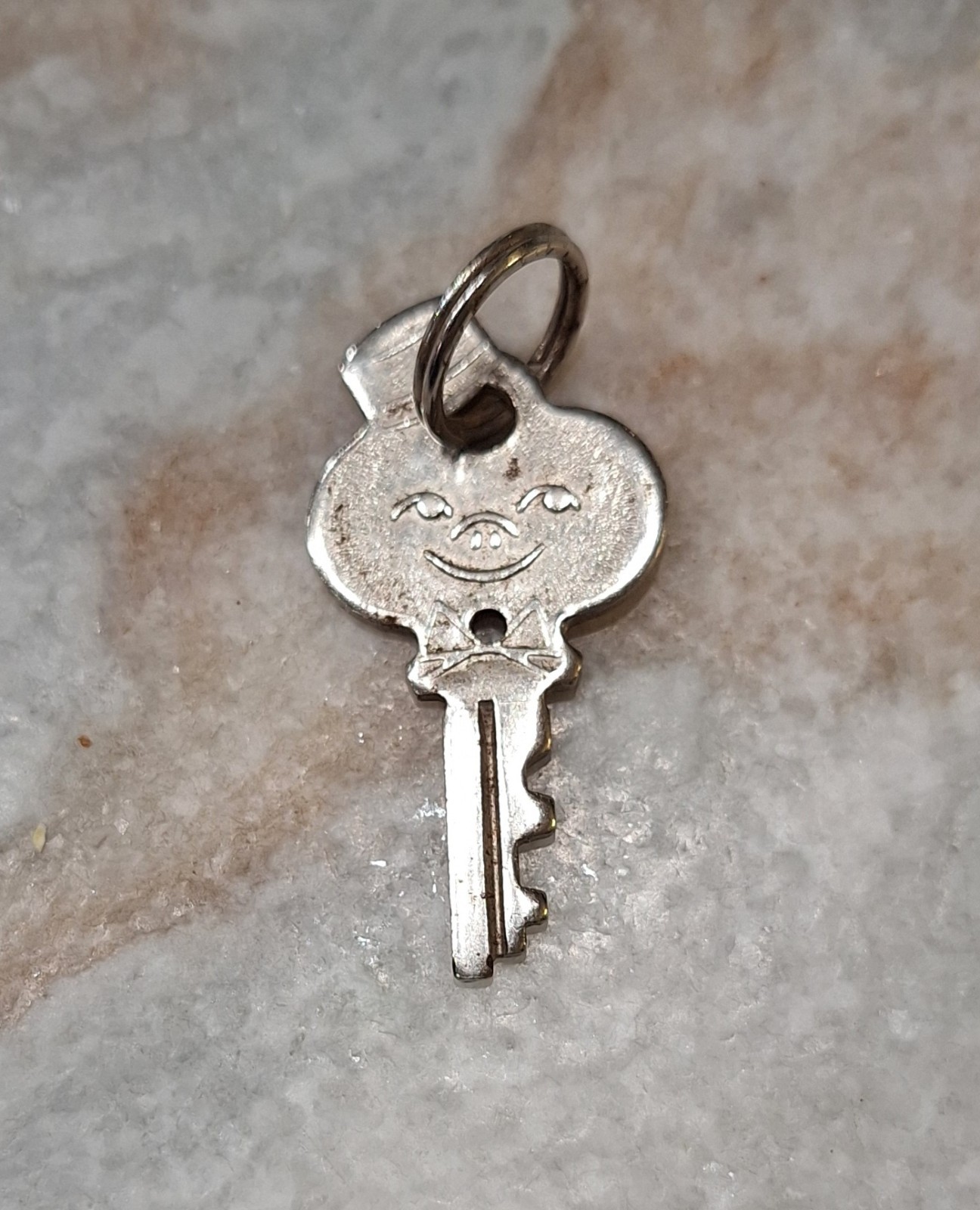 Vtg. American Tourister Train Case Keyring Key Bellhop Bellboy Luggage Suitcase