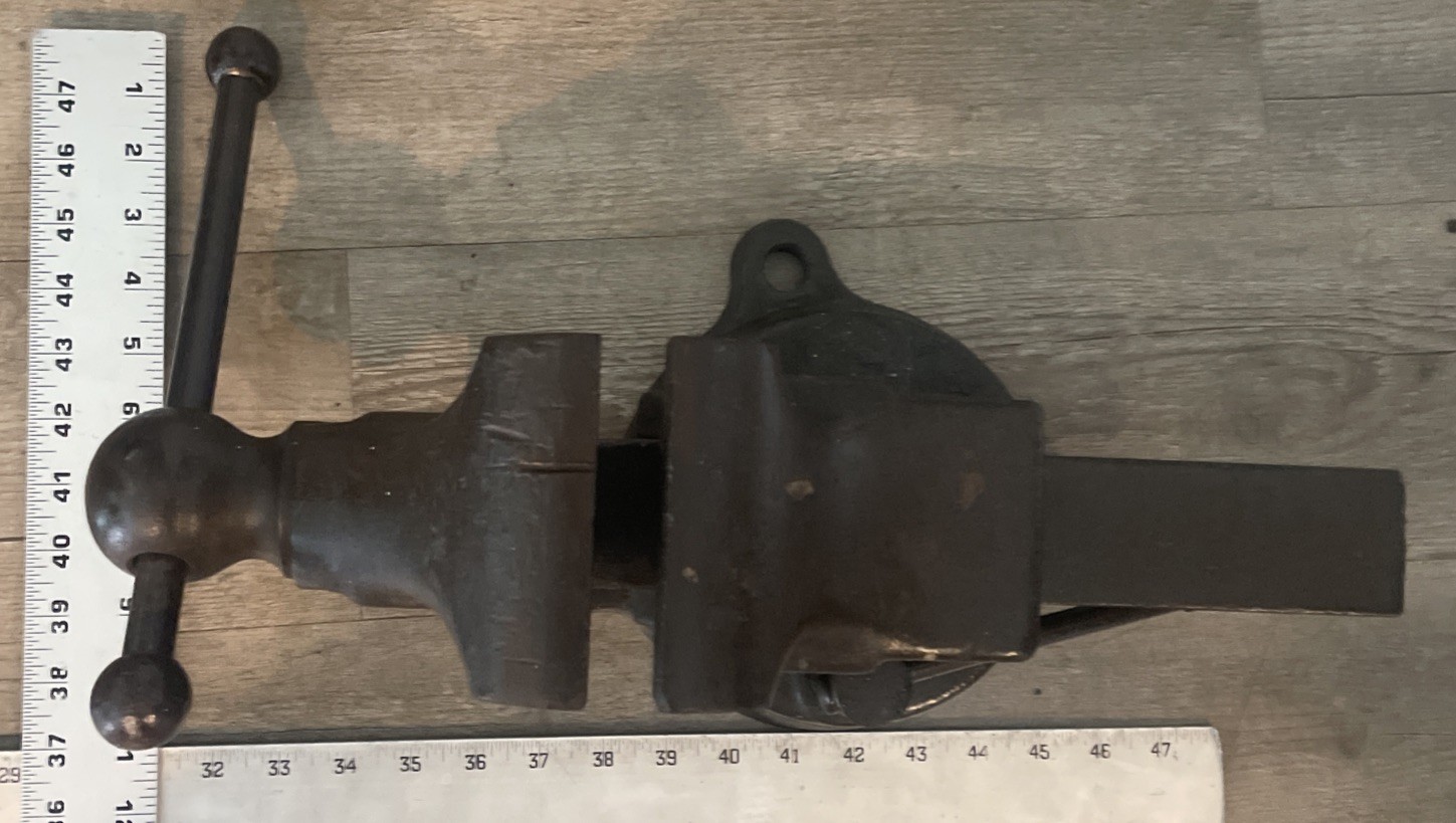 REED 204 Bench Vise Swivel Base Made in USA 16” x 8.75”x 11”