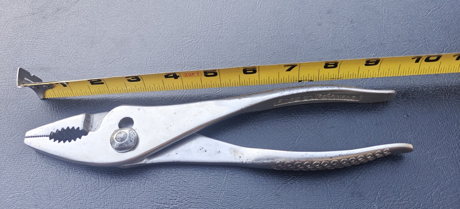 Vintage Snap-On Tool 9 Inch Vacuum Grip Pliers #49