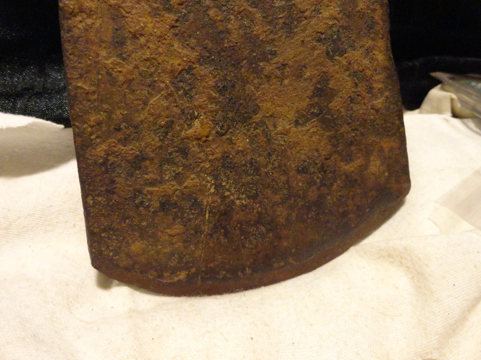 VINTAGE STEEL LOGGING TIMBER FELLING WEDGE 4 1/4″ x 9 3/8″ 5.2 LBS. FREE SHIP