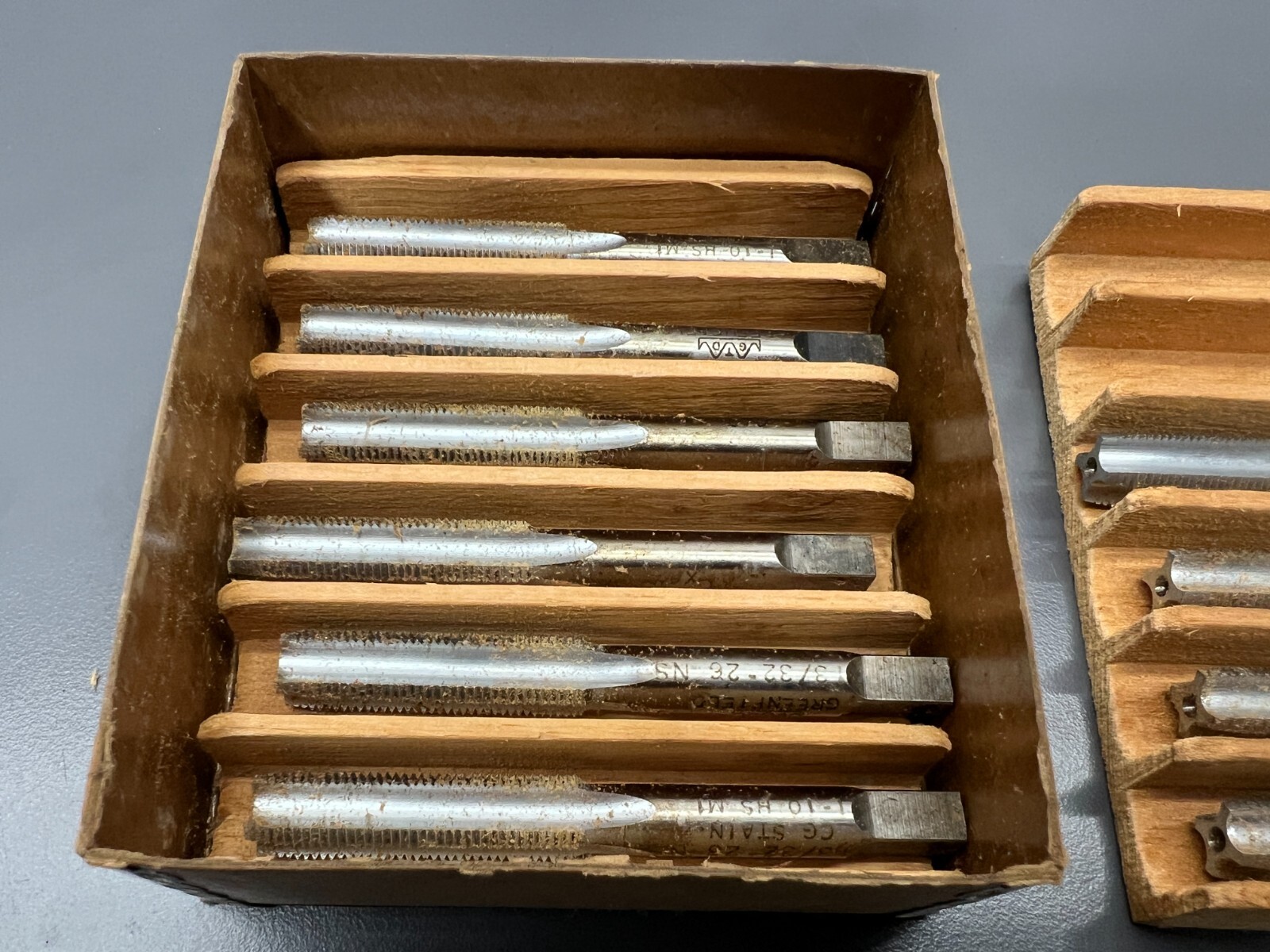 GTD GREENFIELD HAND TAP – SPECIAL SIZE – 13/32-26 N.S. – VGC – USA