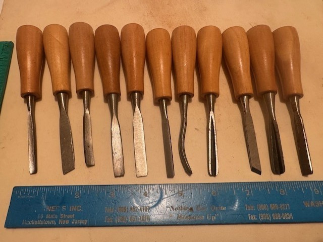 NOS 11 PC SET 5 1/2″ LONG – WOOD CARVING CHISELS & GOUGERS