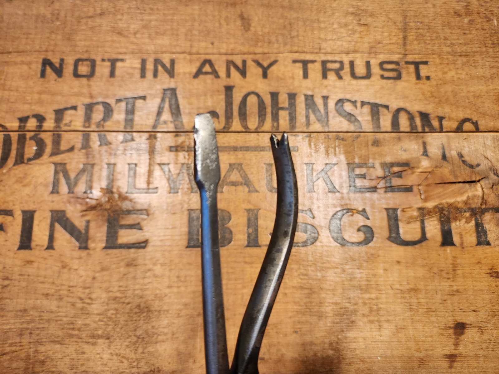 Unmarked Multi Function Plier Hammer Hatchet Screwdriver Tack Puller Nipper Vtg