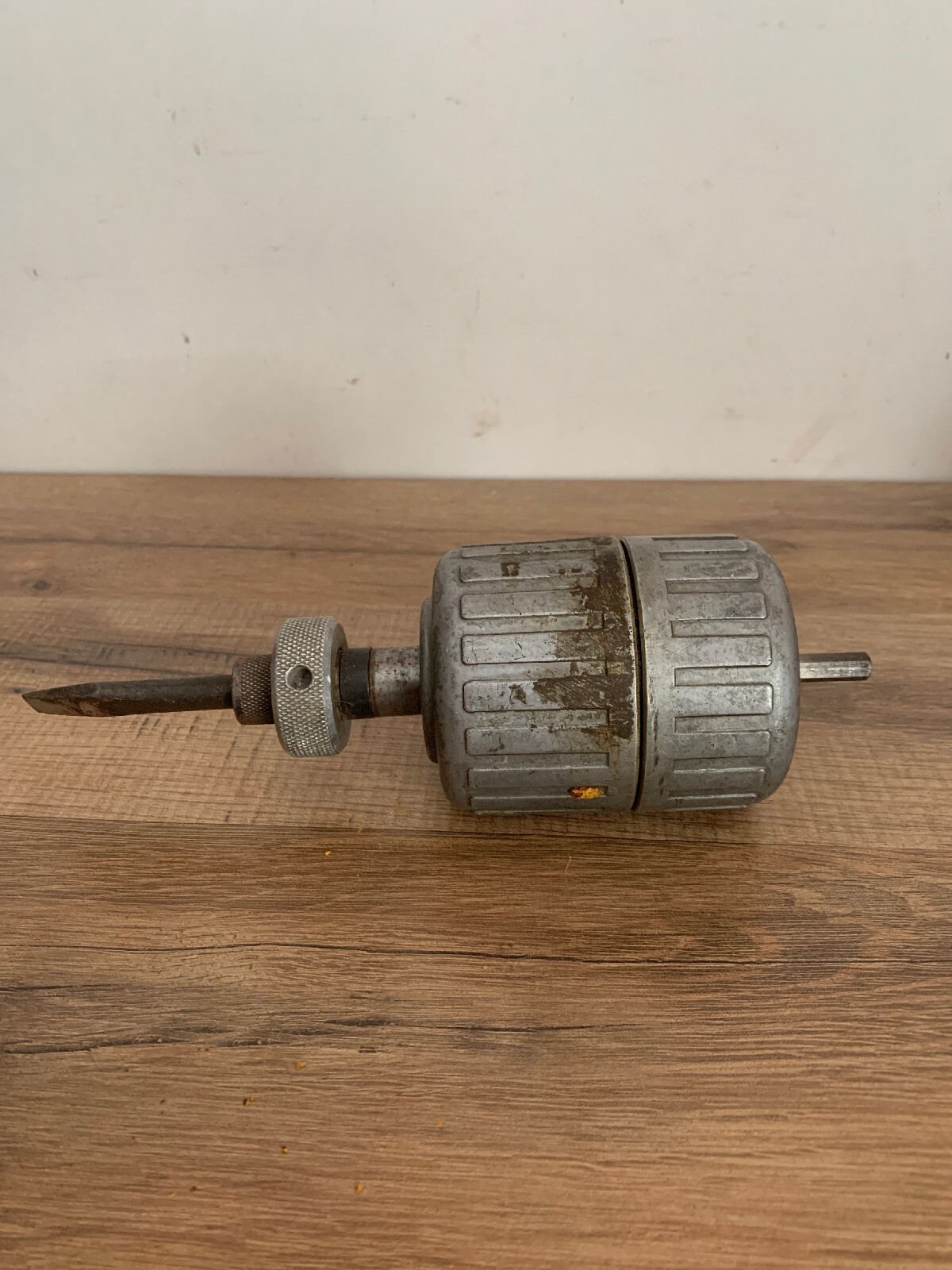 Vintage Chicago Supreme Versamatic Model No. 4100 Patent 2780944