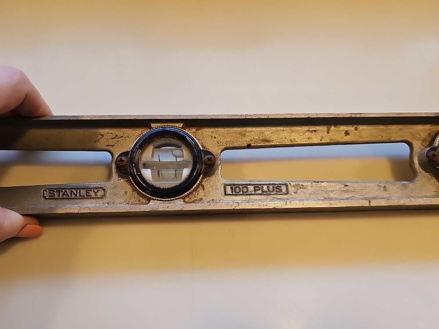 Vintage 28″ in. STANLEY No. 233-28 Aluminum Level 6 Vials U.S.A. 100 plus