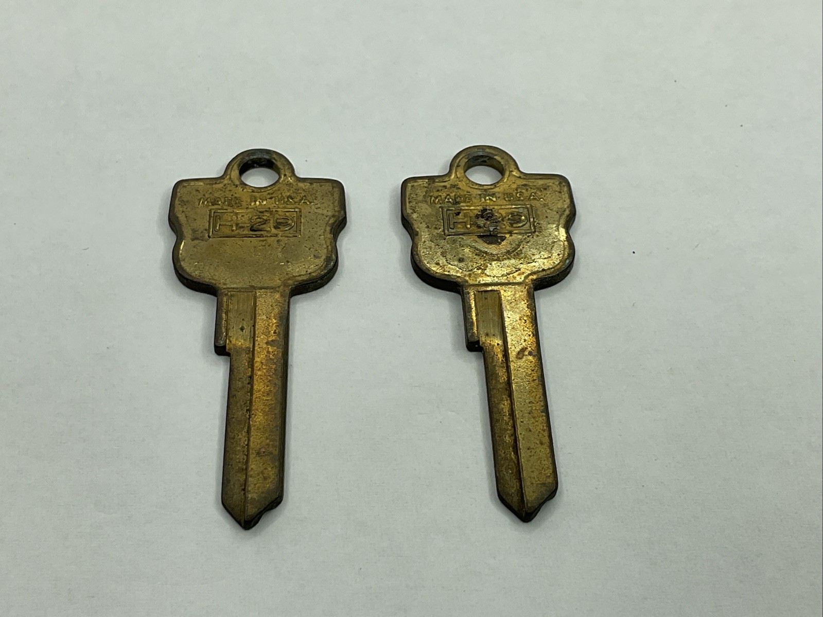 Curtis Industries NOS Key Blank Lot Of 2 Uncut H29 Brass Tone A-CK34