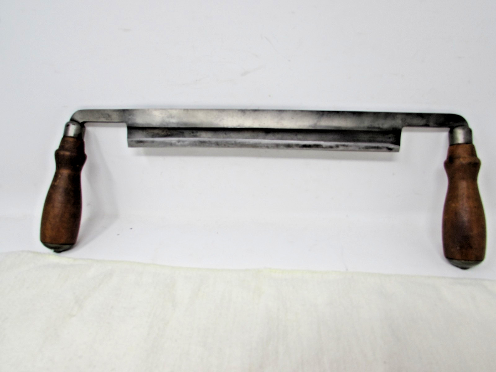 Nice Greenlee Rockford 10 in. Cutting Edge Draw Knife Sharp and Ready to Use