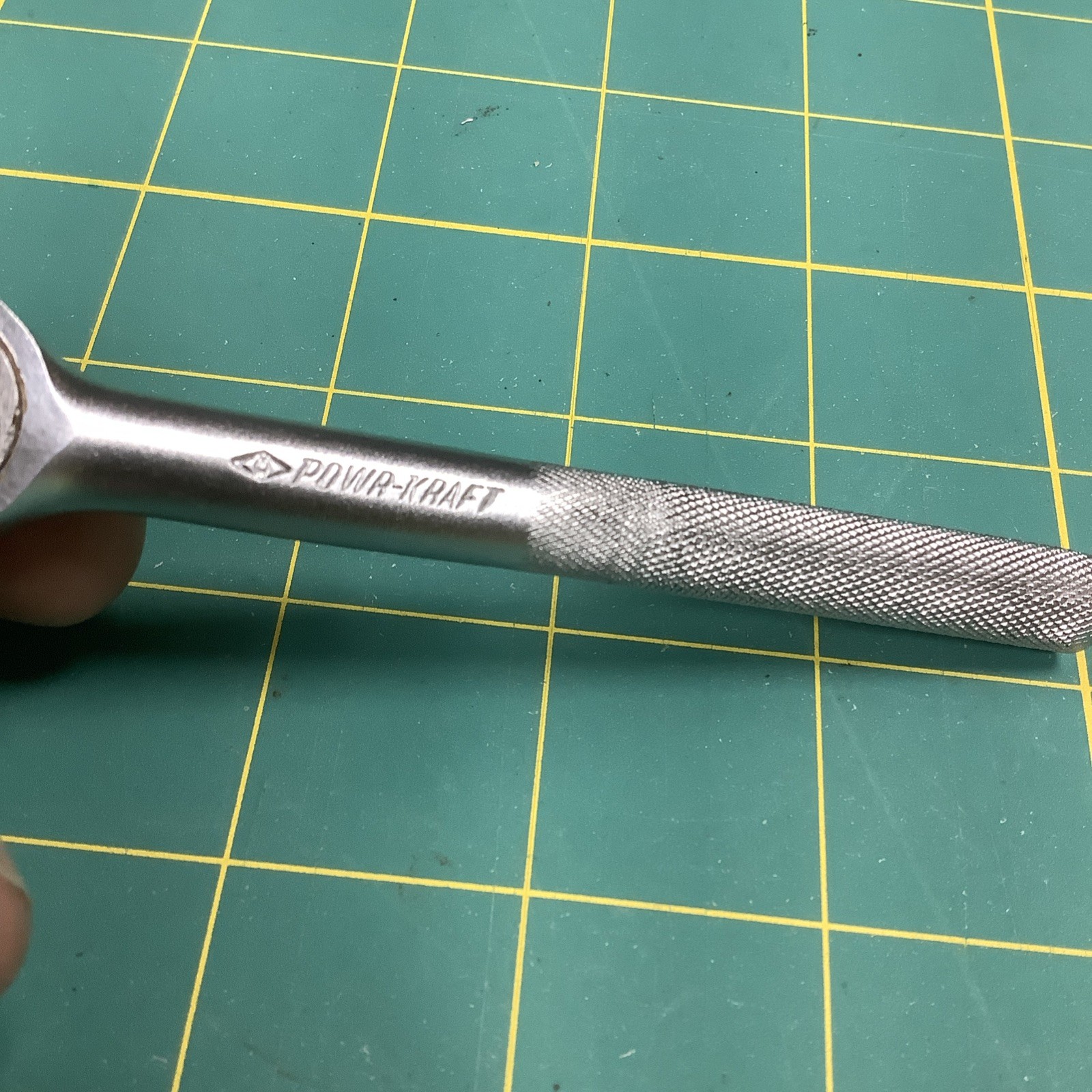 Vintage Powr Kraft 1/4″ inch Drive Ratchet Knurled Handle 4.5″ 84W4758-66