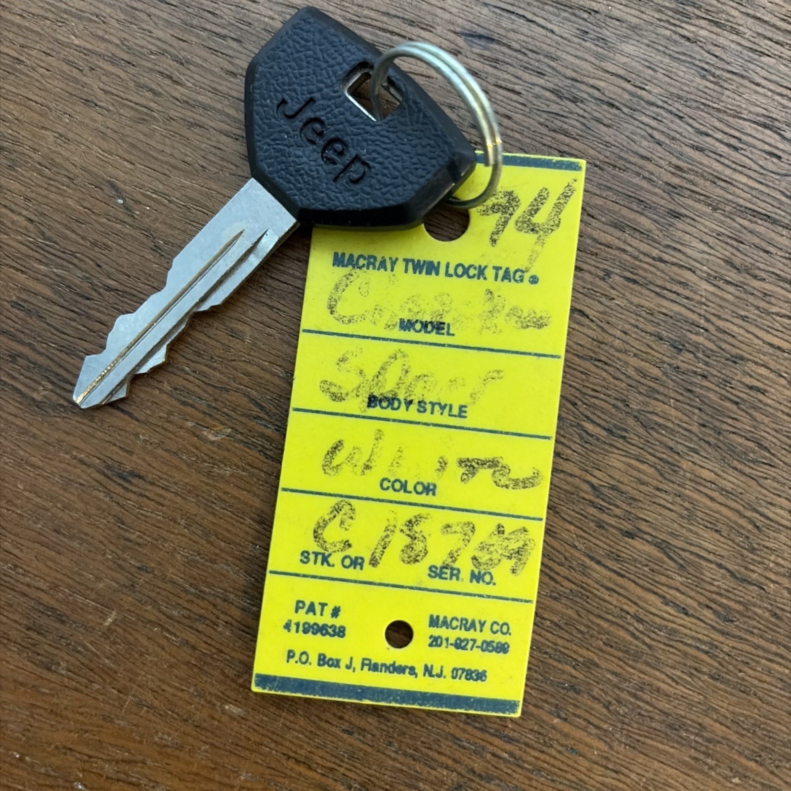 Vintage Set of Automotive Keys Lot of 1 1994 Jeep Cherokee Sport