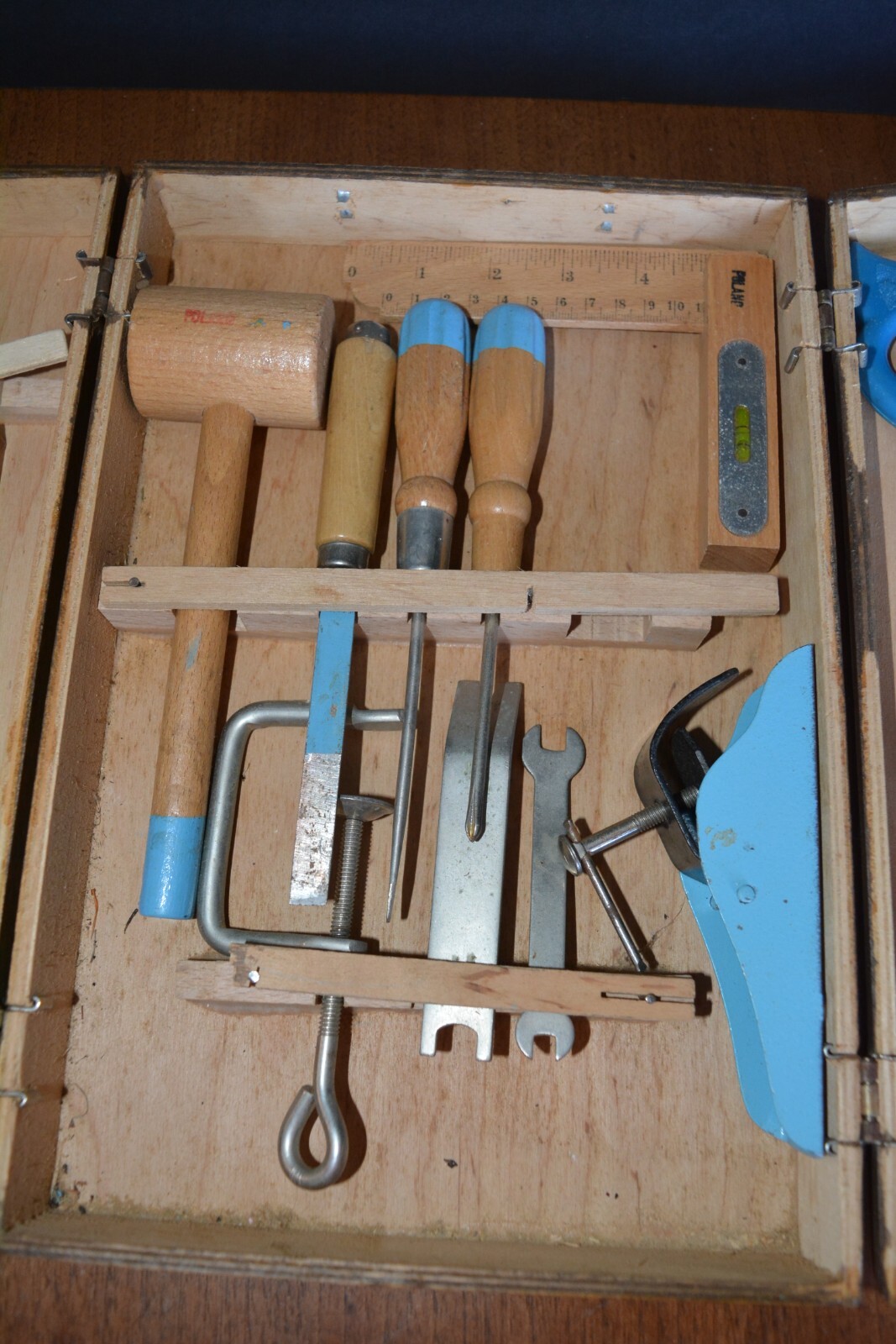 VTG Children’s Tool Kit & Wood Portable Storage Case