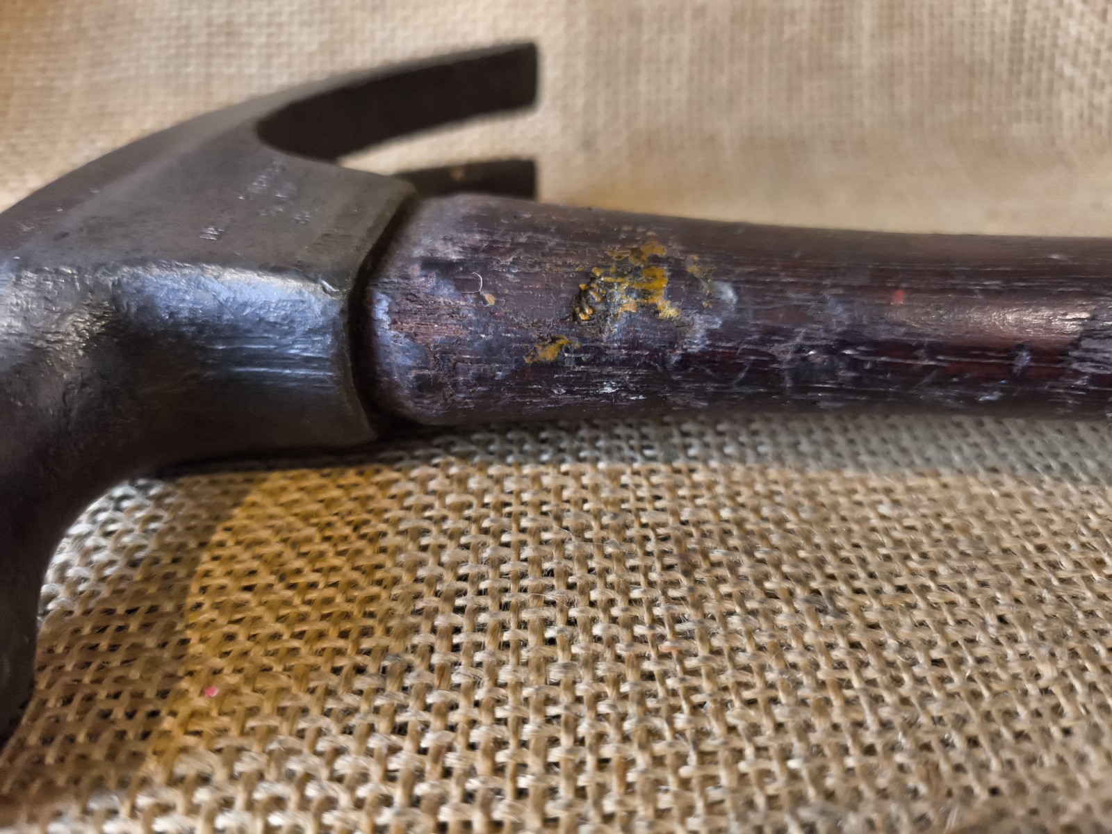 Vintage Brazilian 16oz Claw Hammer Joiners Builders Collectible Old School Tool