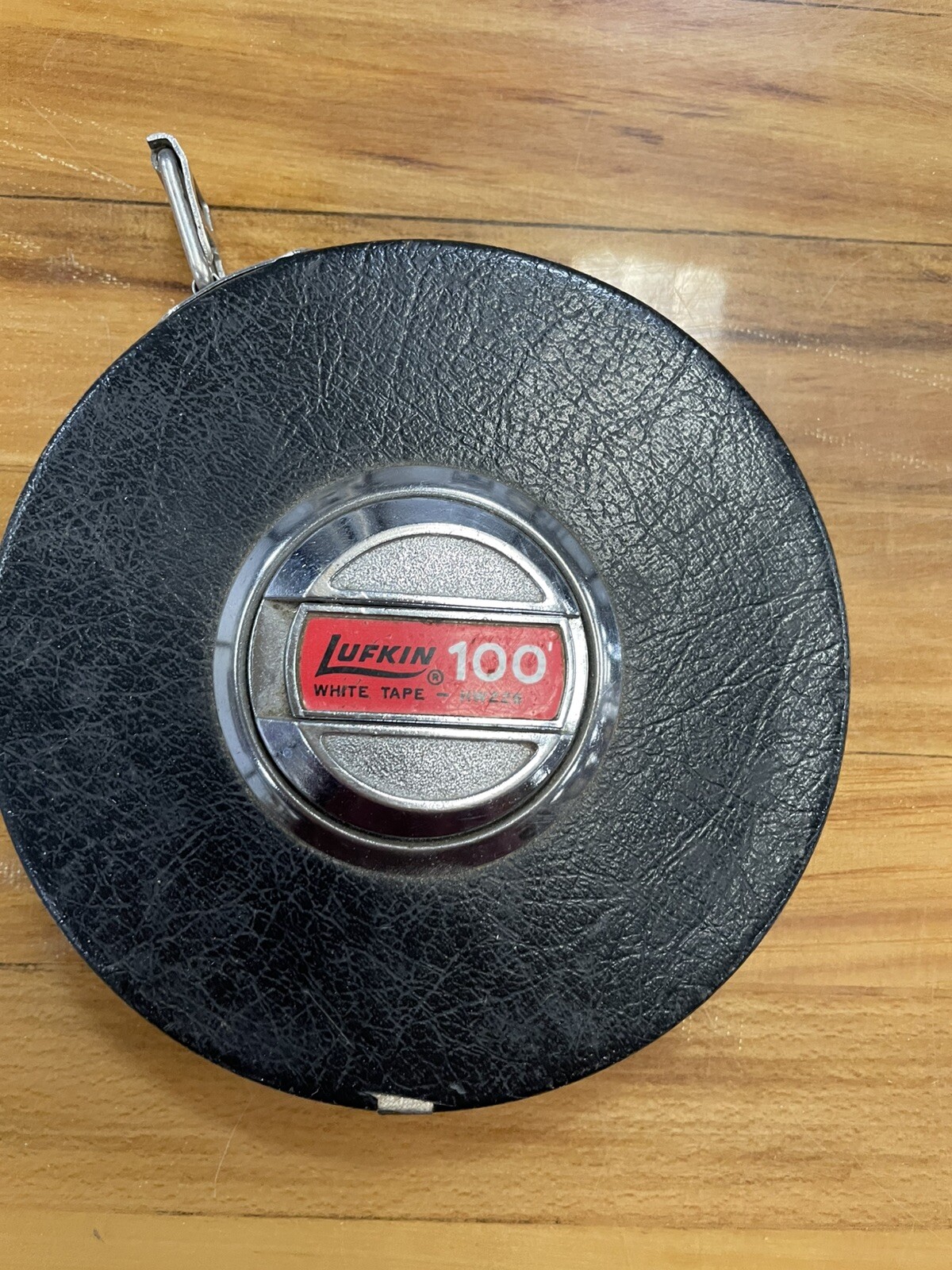 Vintage LUFKIN HW226 White Tape Measure Steel Tape 100 Feet Wind Up Made In USA!