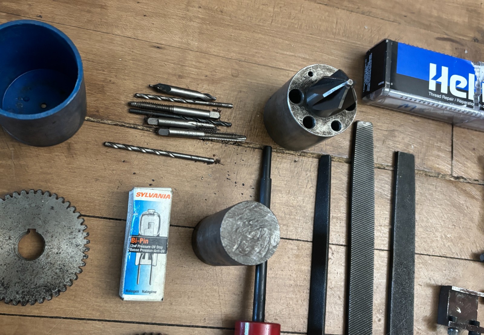 Lot of 100+ Machinist Mill Cutters Lathe Tool Holder Parts Gears Tooling