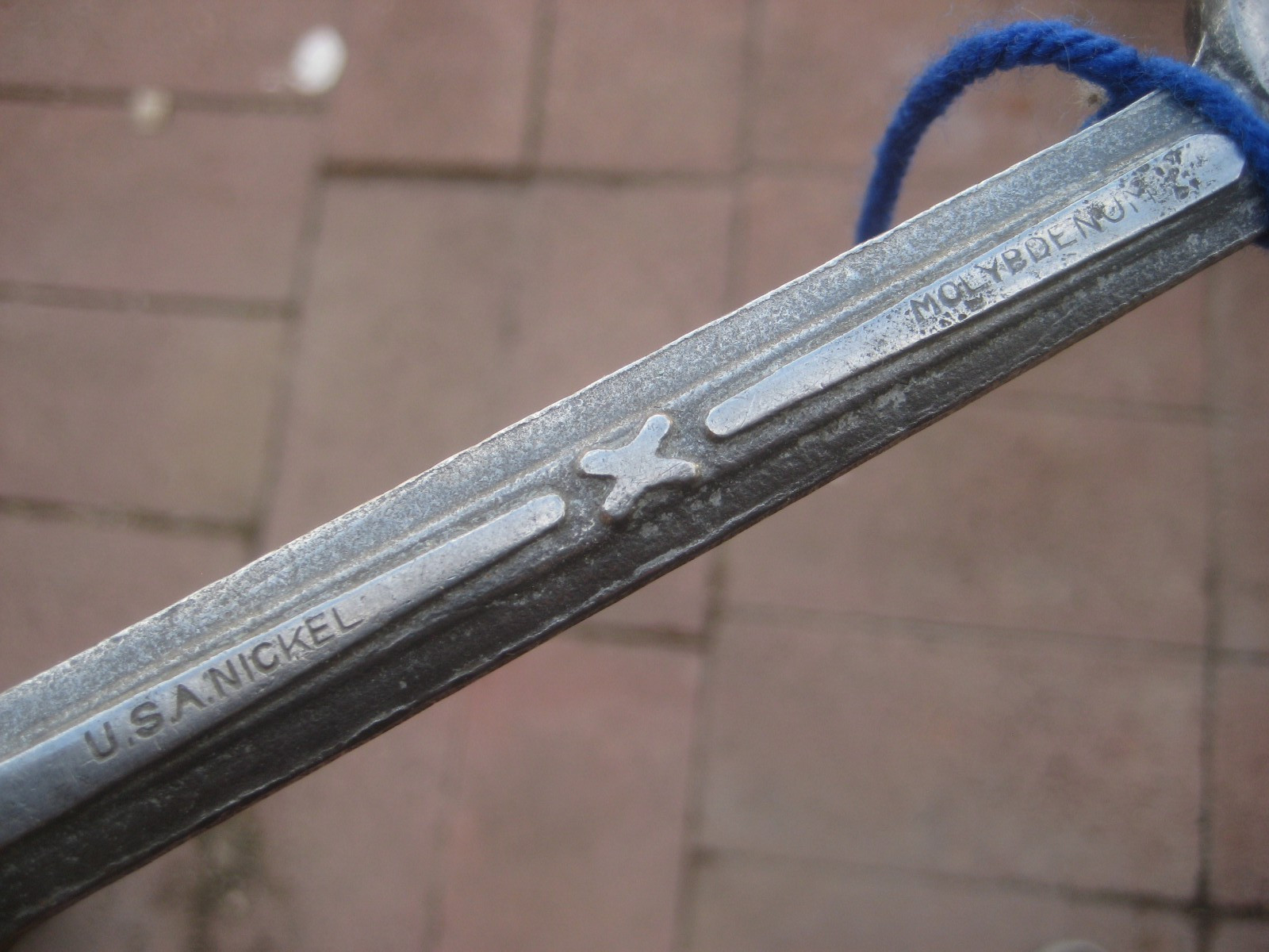 1930s Vintage BRIDGEPORT HARDWARE MFG. CO. *** 5/8″ & 11/16″ Open End Wrench USA