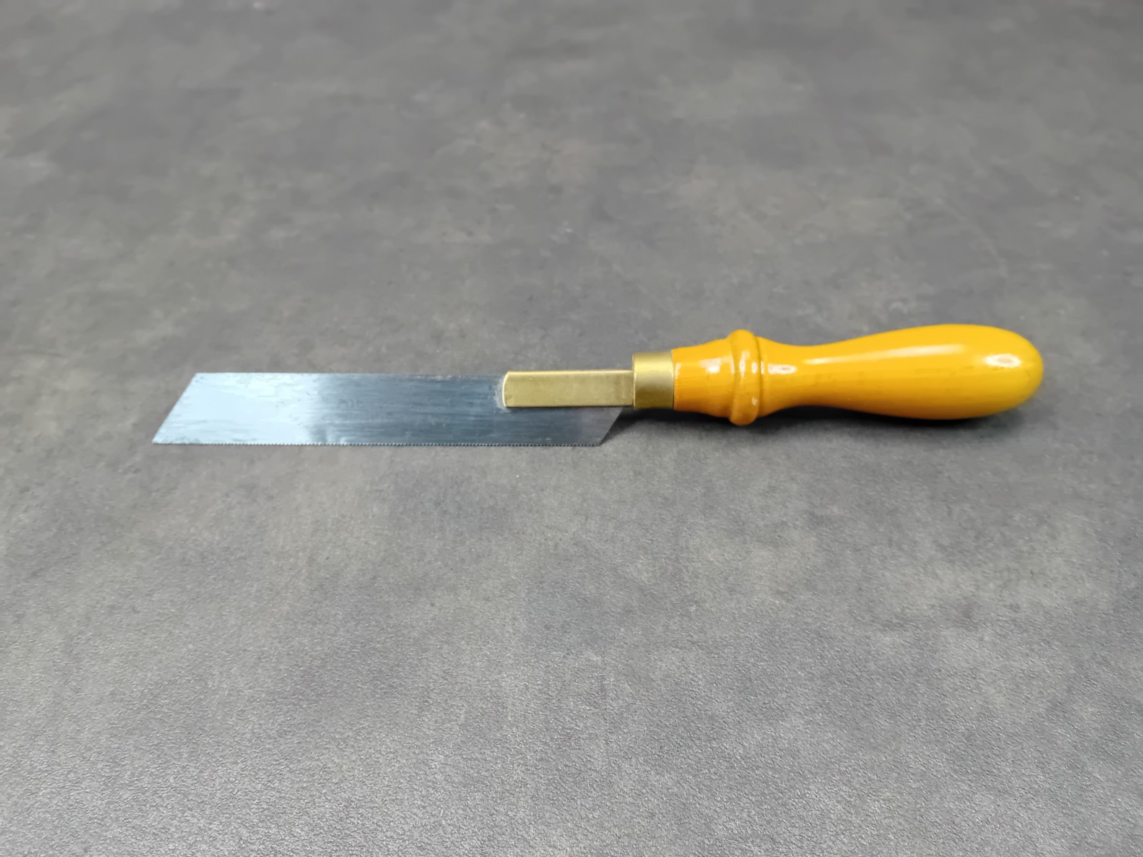 Footprint 6″ Gentleman’s Saw