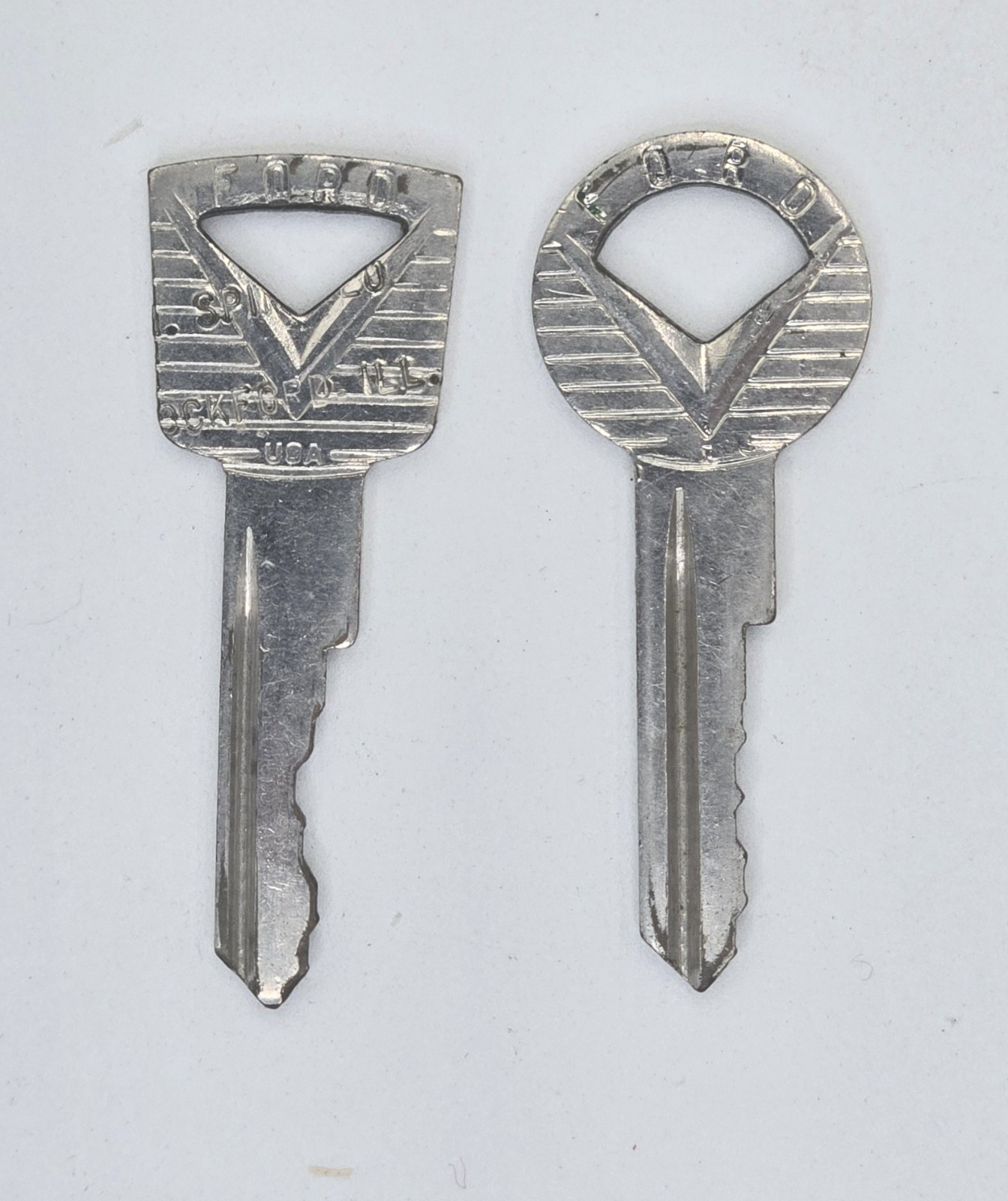 Antique Vtg Car Key Lot 21 Ford Model T GM AMC Briggs BASCO Johnson 1910s-1970s