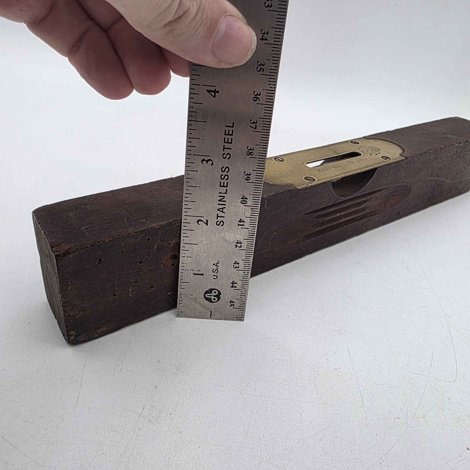 1912 Zenith Marshall Wells 12″ Wooden Level Oct-29-1912