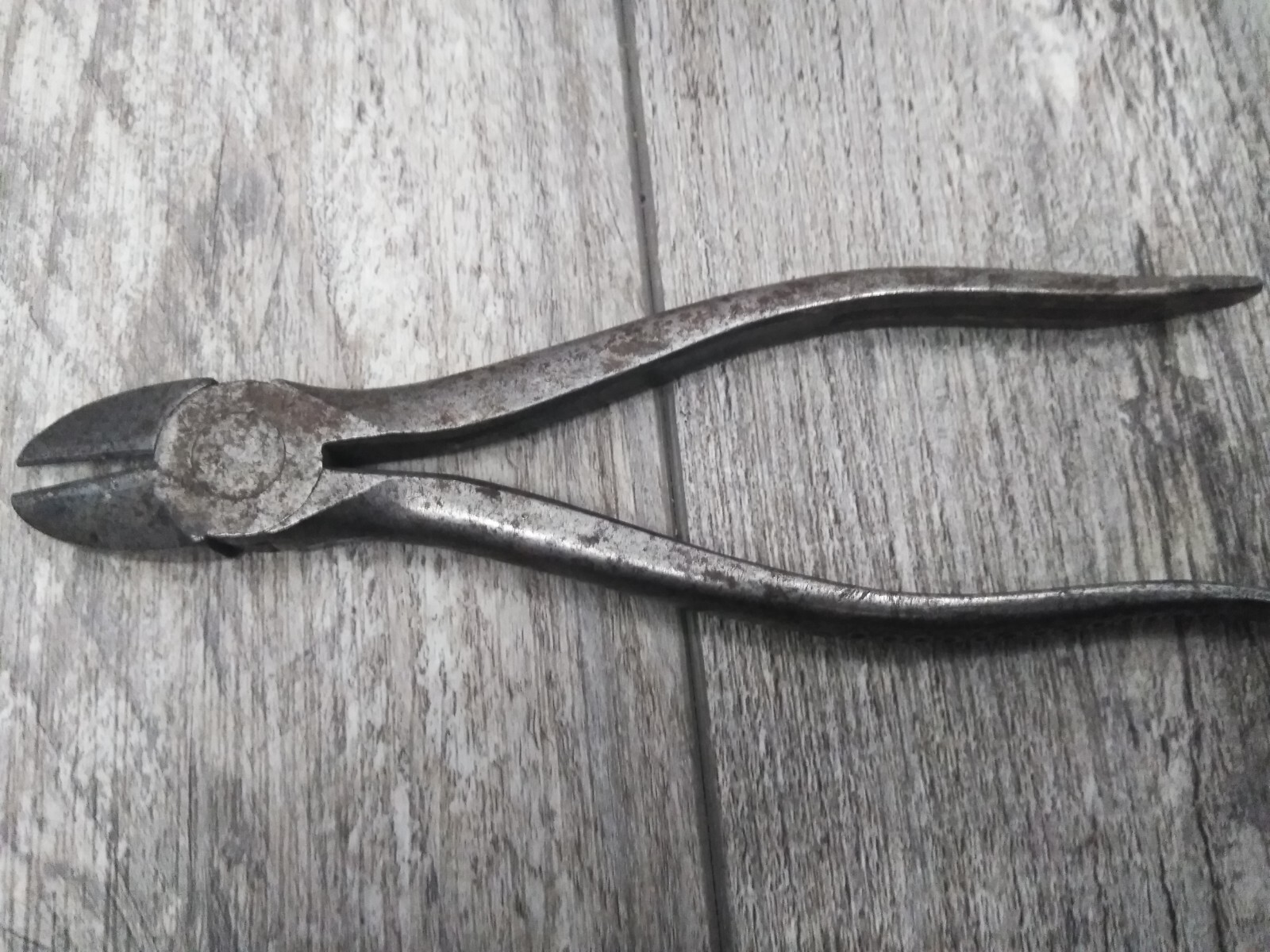 Vtg Snap-On Tools Vacuum Grip No.87 Diagonal Cutting Pliers 7″ USA