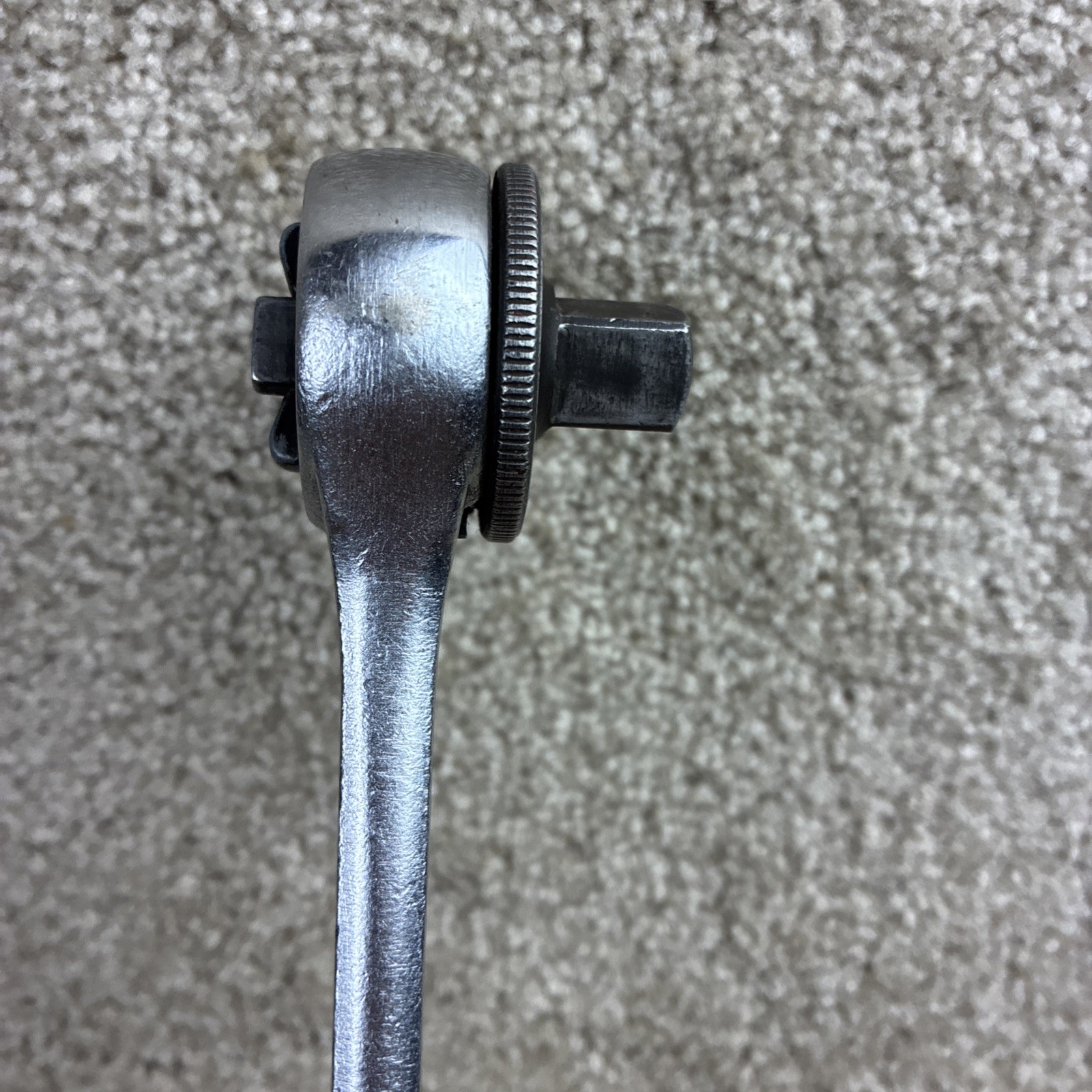 Craftsman Thumbwheel Fine Tooth Ratchet Set 3/8 & 1/2” Drive Good Condition