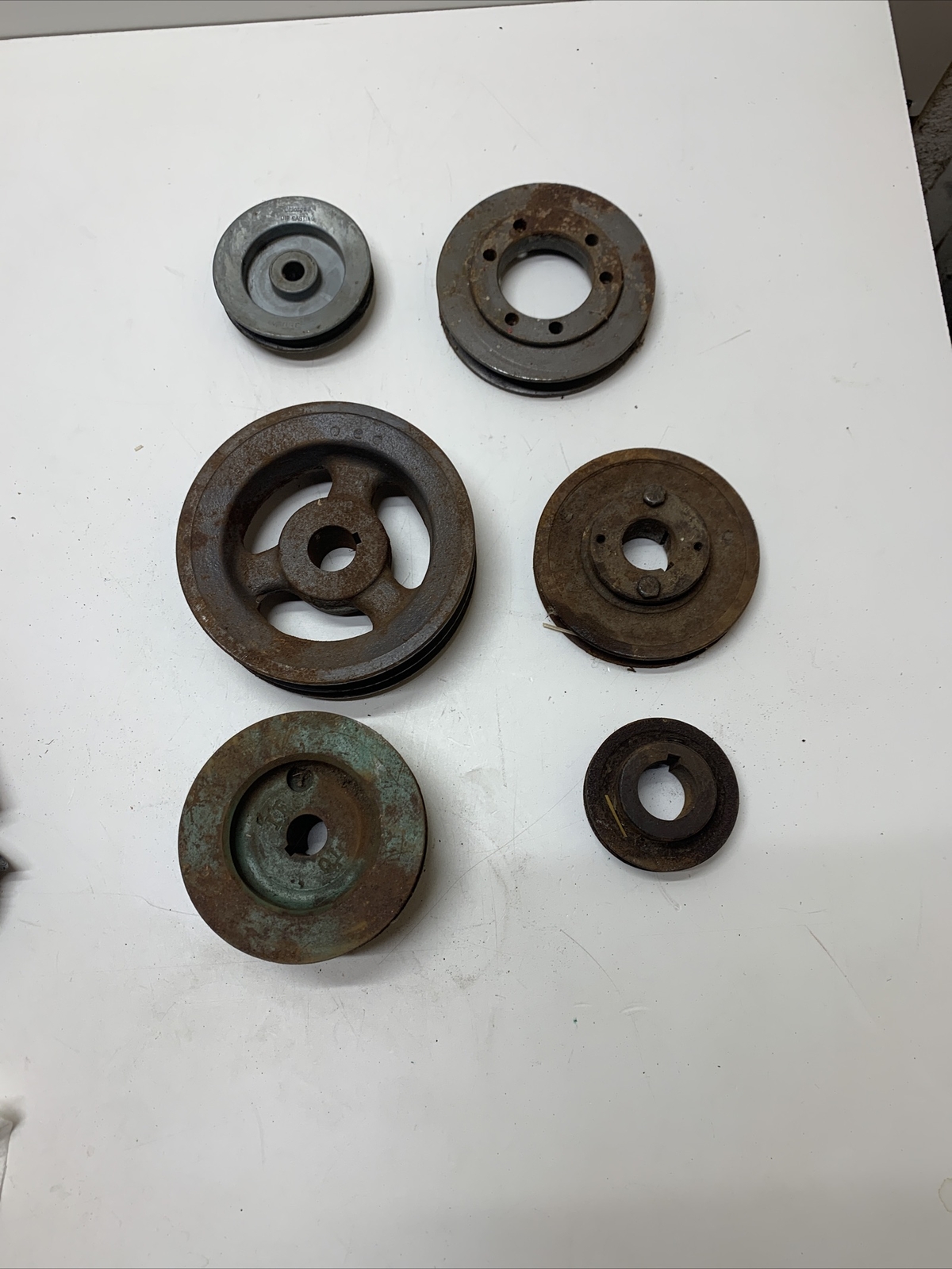 Lot of 6 Vtg Iron & Cast Aluminum Belt Pulley Gear Wheels Industrial Steampunk