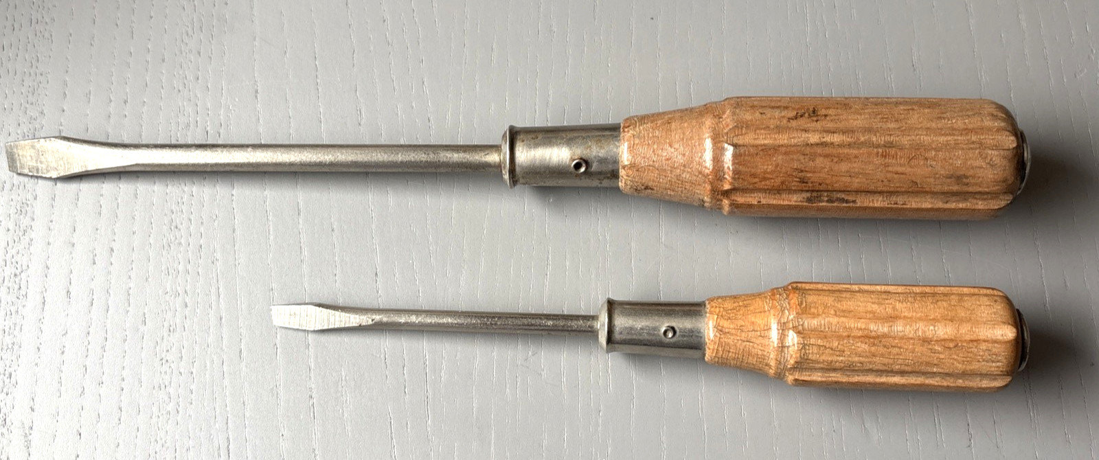 Vintage Globemaster Screwdriver Set #59250 & #59260 Wood Handle Striking Cap