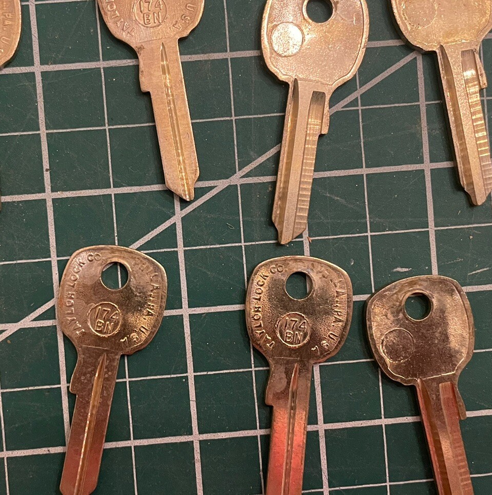 10 174bn National Key Taylor Key Blanks Brass Lock Uncut Cabinet Blank