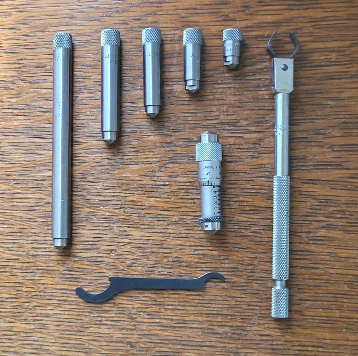 Starrett No. 823A Inside Micrometer Set w/(5) Tubular Rods (1 1/2 – 8″) & Case