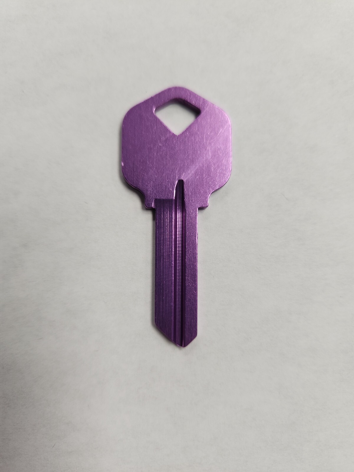 PURPLE COLORED LIGHTWEIGHT KWIKSET KW1/KW10 KEYBLANK