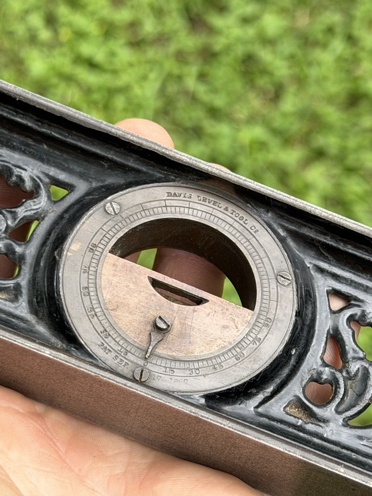 Antique DAVIS LEVEL & Tool Co. 12″ Inclinometer/Bubble ~Measures Angle of Slope