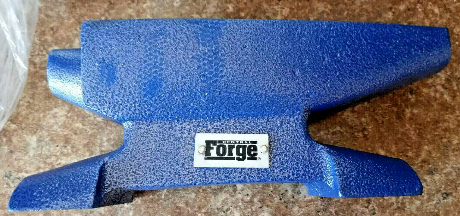Rugged Cast Iron Anvil 15 lb pound portable blacksmith NEW WITH BOX