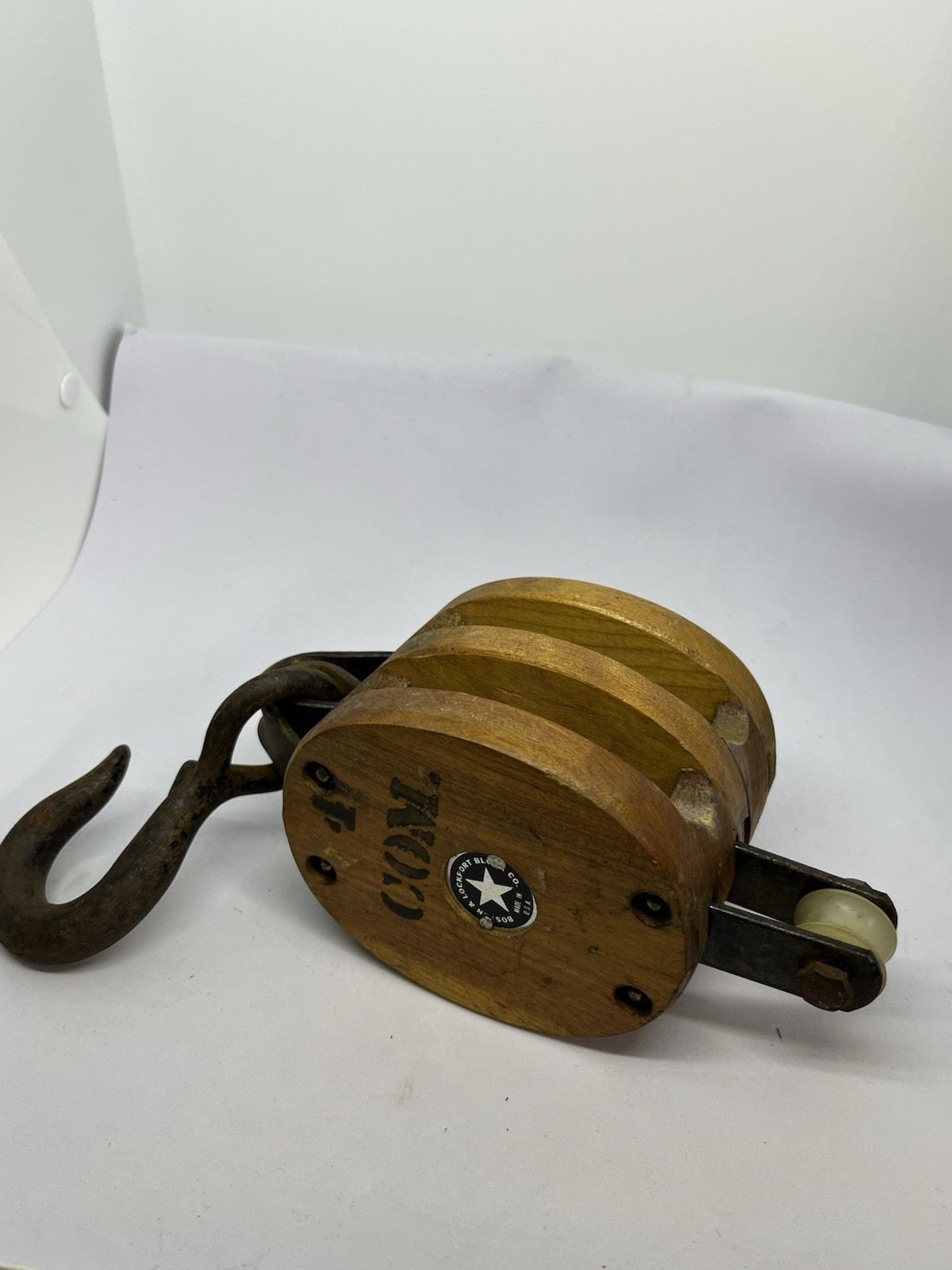 Vintage Star Brand 4 COM Wooden Pulley Hook Boston & Lockport Block Co.