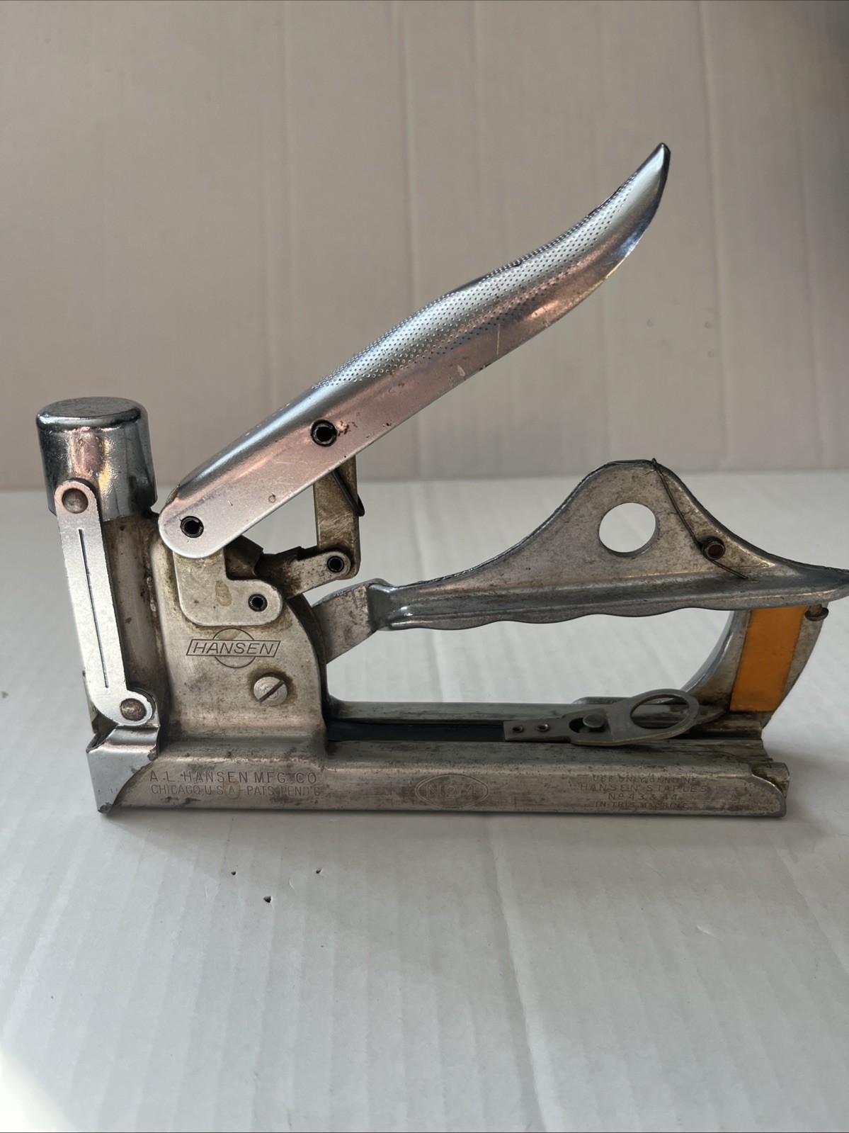Vintage A.L. HANSEN MFG CO. No 4 Staple Gun Stapler