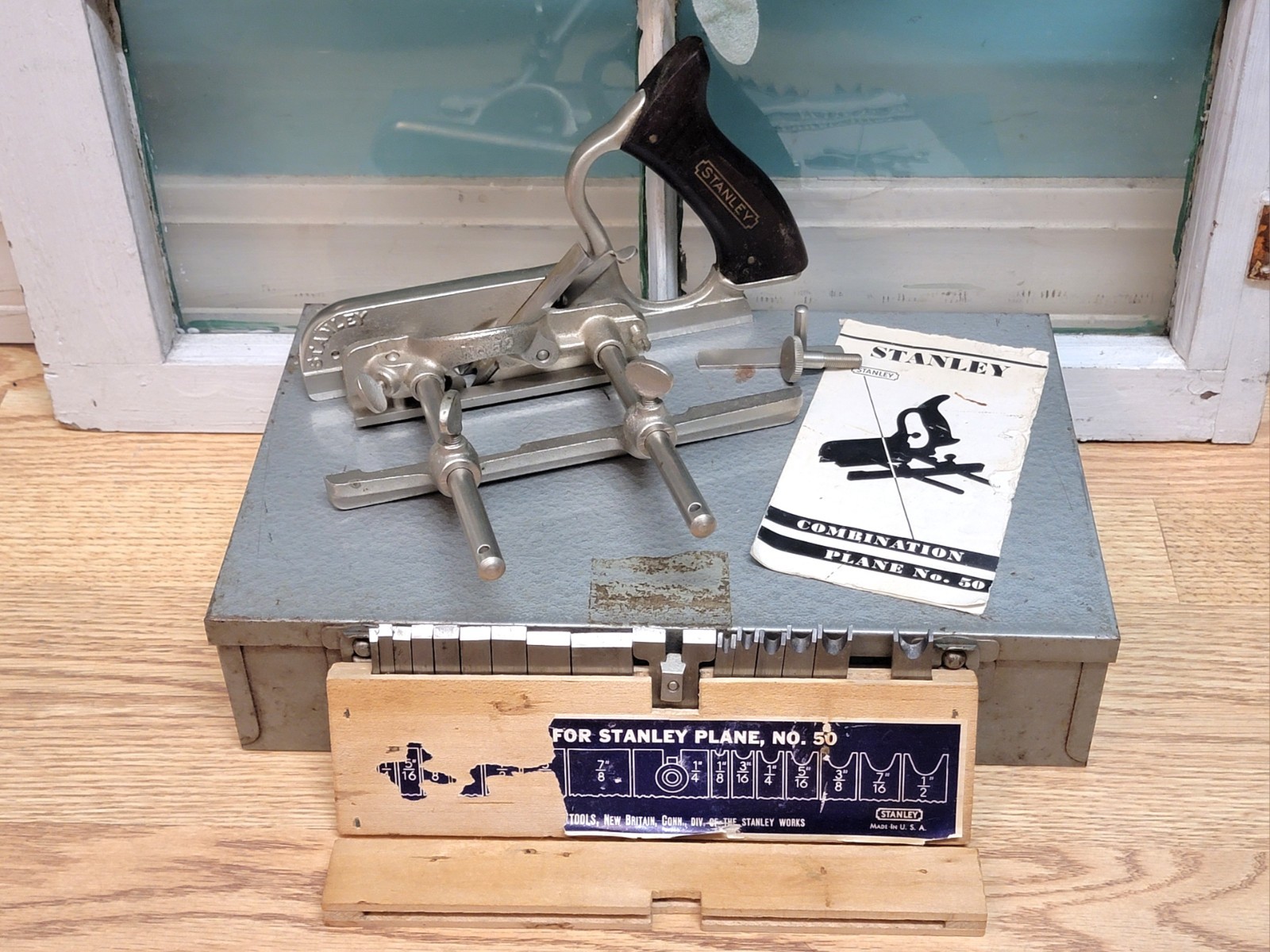 Fine Complete Stanley No. 50 Light Combination Beading Plow Plane 100% Complete!
