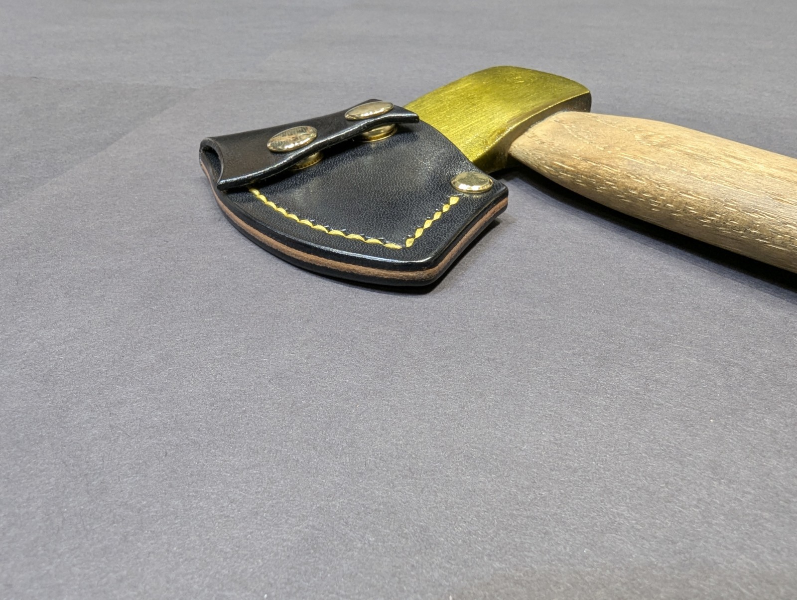 Vaughan Sportsman/Salesman/Sounding Axe Hatchet w/Cust.Handmade Leather Ax Mask
