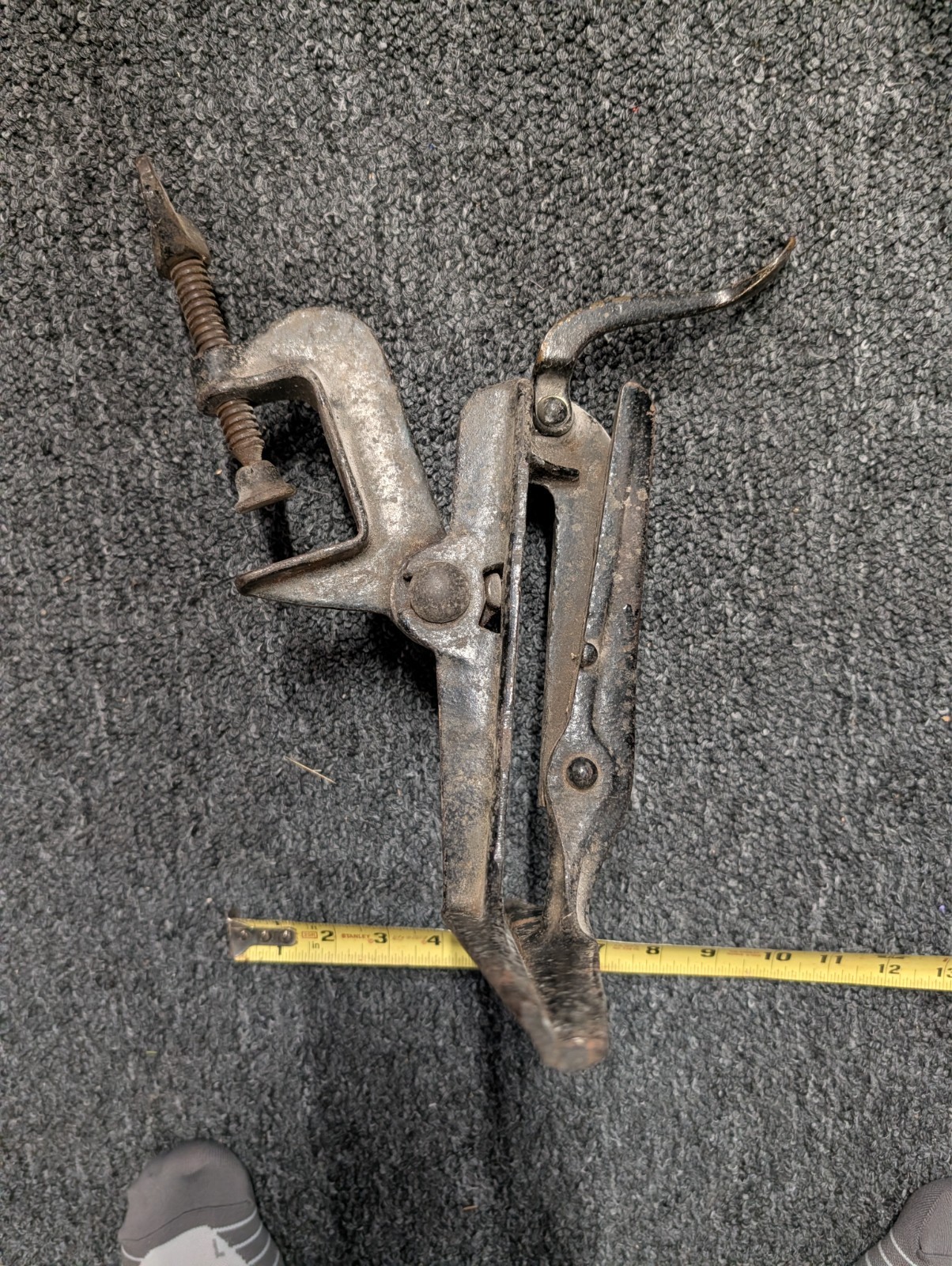 Vintage Cast Iron Bench Mount Saw Blade Sharpening Vise Clamp 9.5″ Jaws