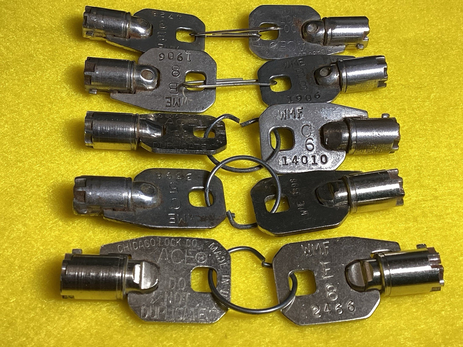 Lot of 10 VTG Tubular Barrel Keys Round Vending Machine Ace Chicago Lock Co. Key
