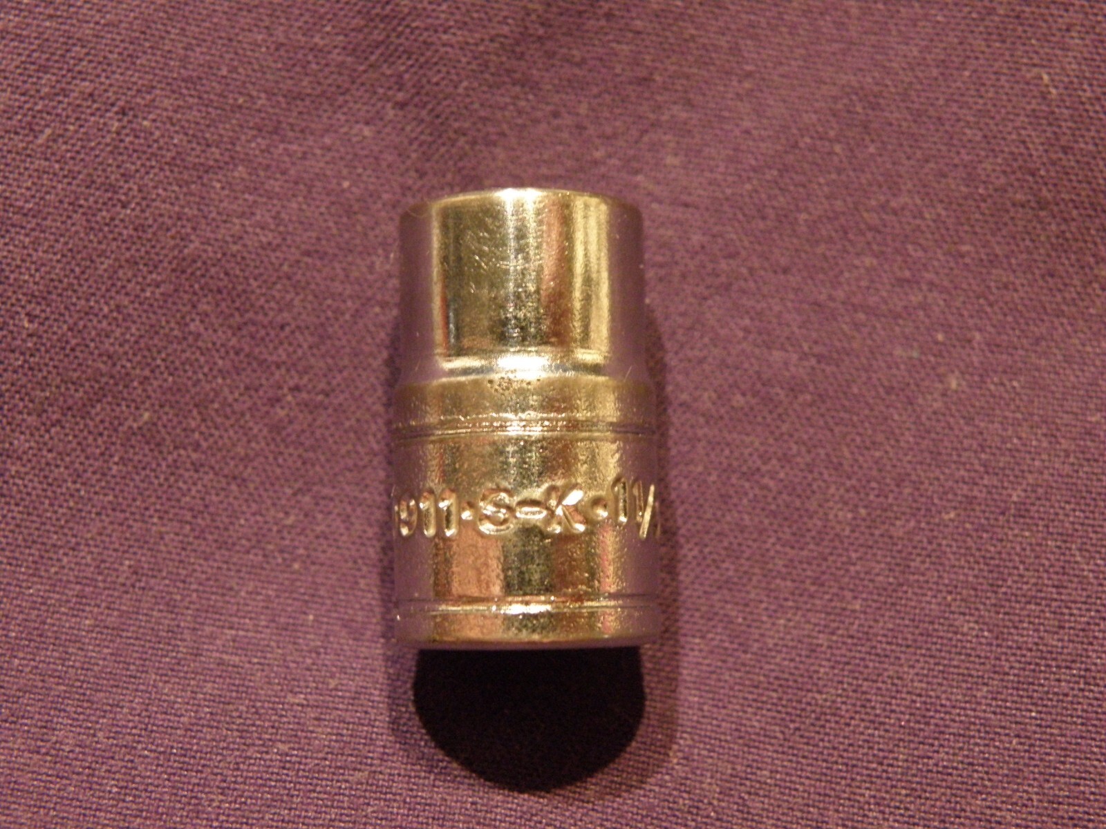 S-K 1/4″ Drive, 6 Point, 11/32 Shallow Socket. 40911 Very Good Cond. Made In USA