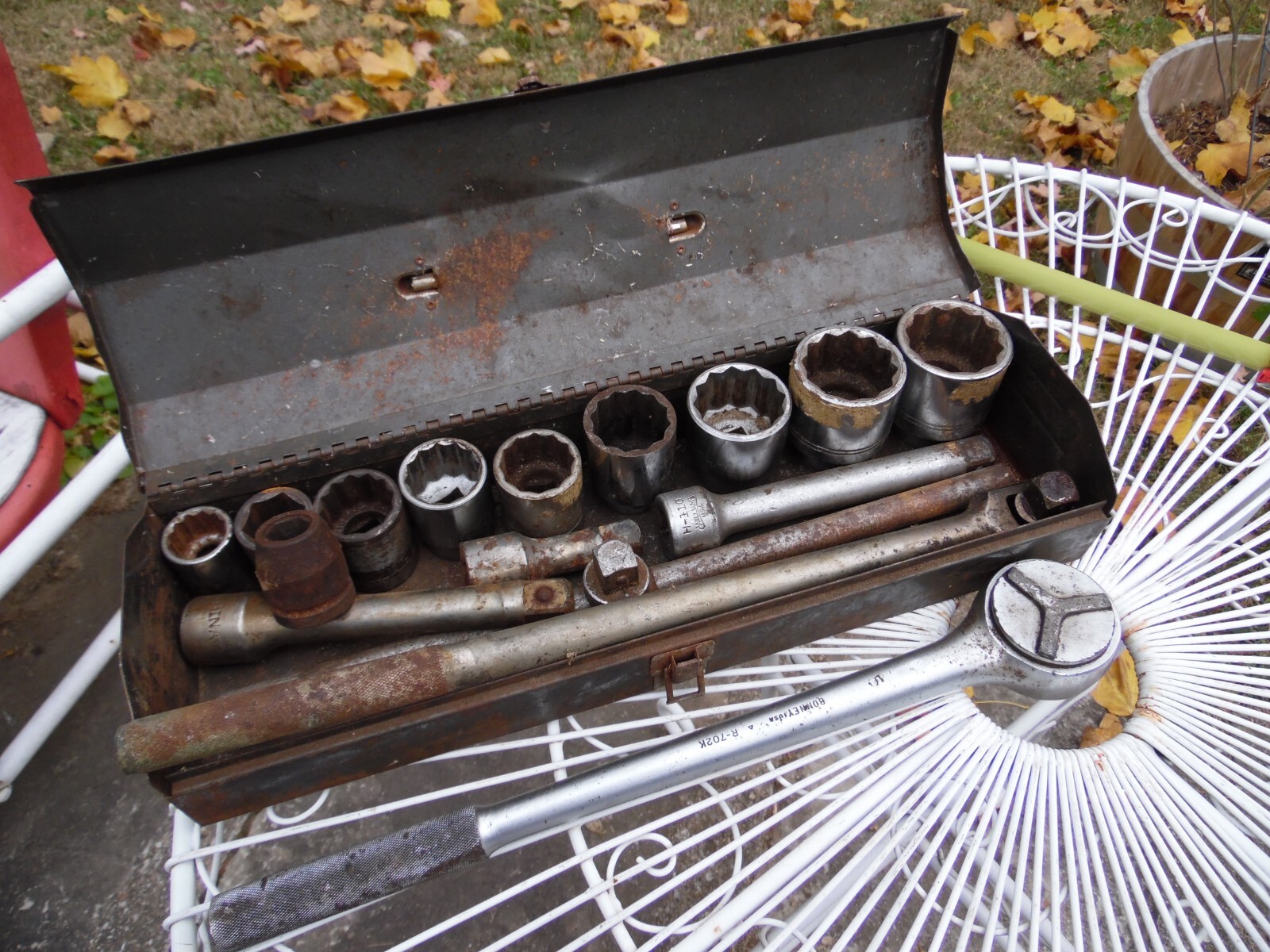 VINTAGE 3/4″ DRIVE TOOL SET LARGE Sockets, Williams, New Britian, Bonney RATCHET