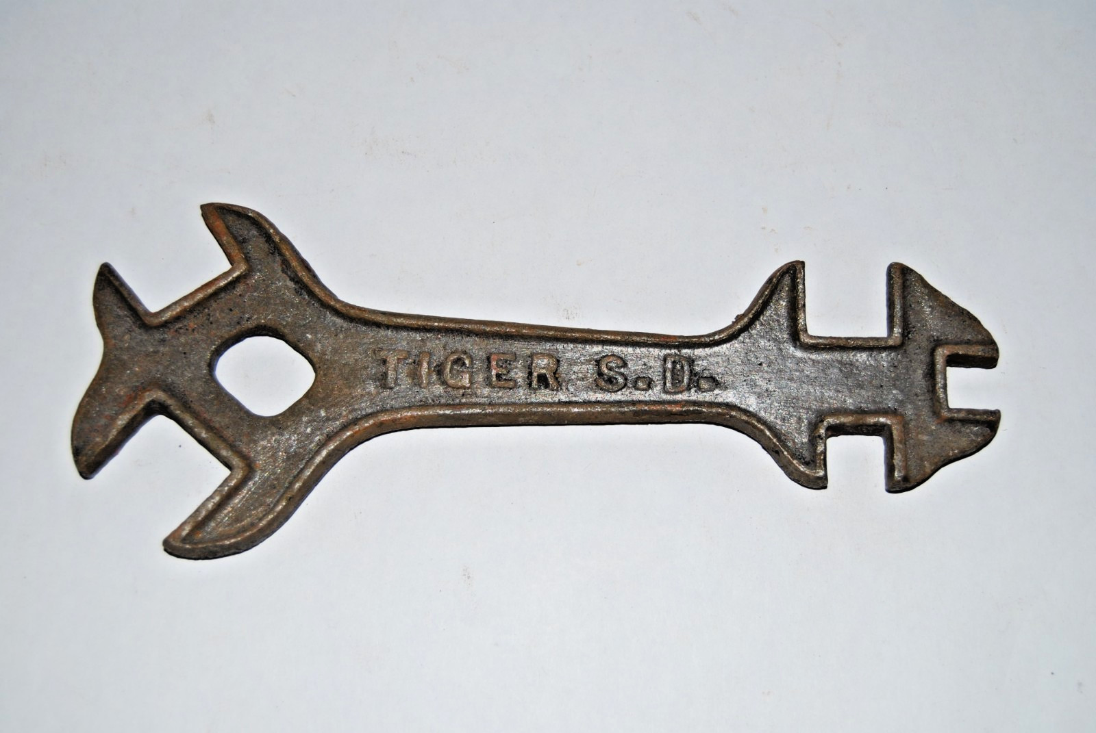 Antique Farm Implement Wrench Lot 5pc – IHC 1609 Tiger S.D. Bateman R121 Mower