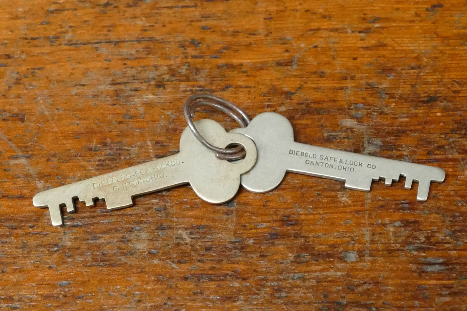 Vintage Diebold Inc Safe & Lock Key Canton Ohio Bank Safety Deposit Keys #1124
