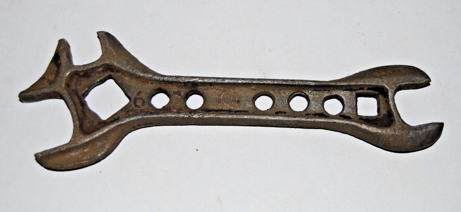 Antique Farm Implement Wrench Lot 5pc – IHC 1609 Tiger S.D. Bateman R121 Mower