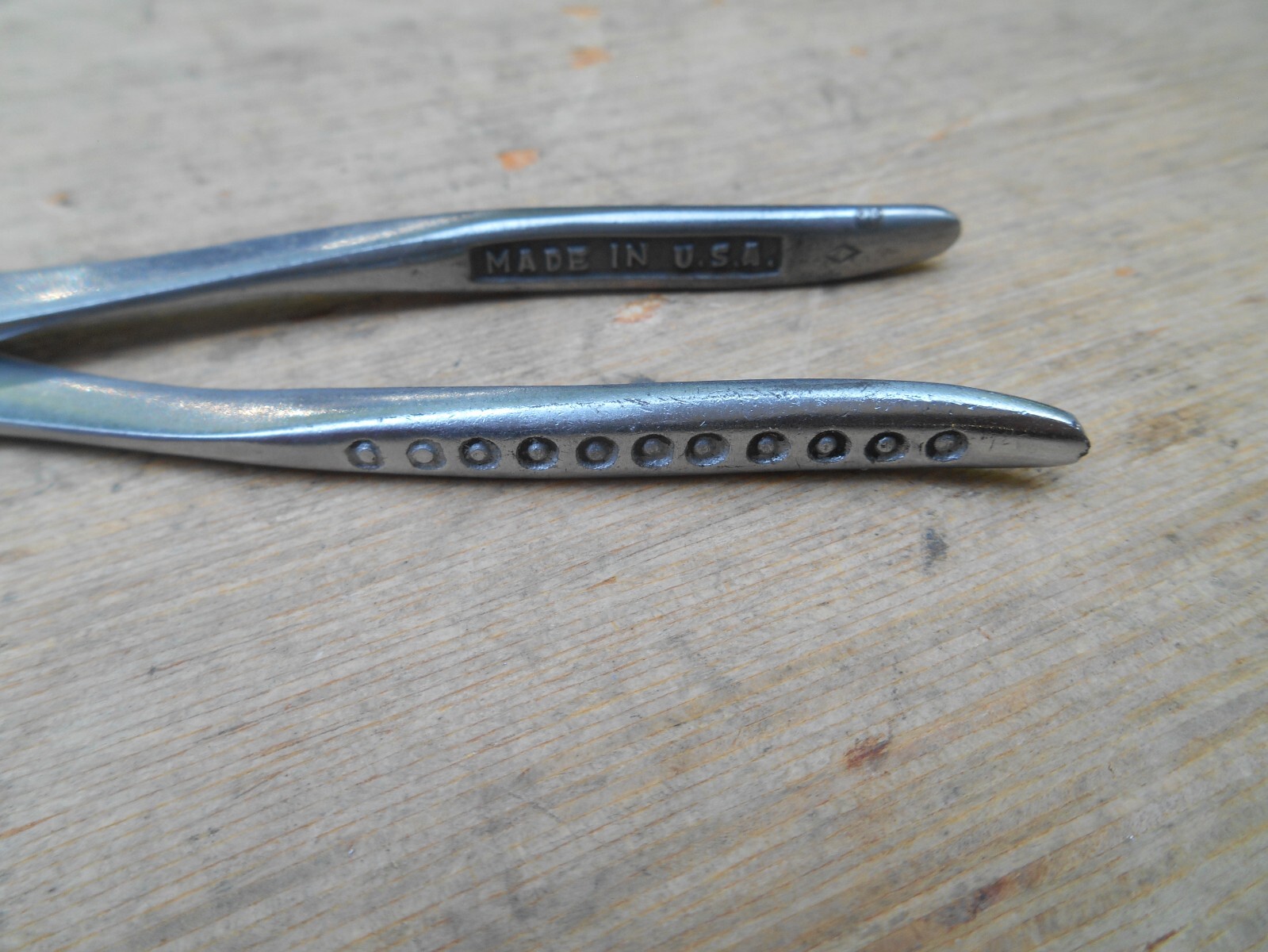 NO. 5 VACUUM GRIP PLIERS , 4-1/2″ , USA